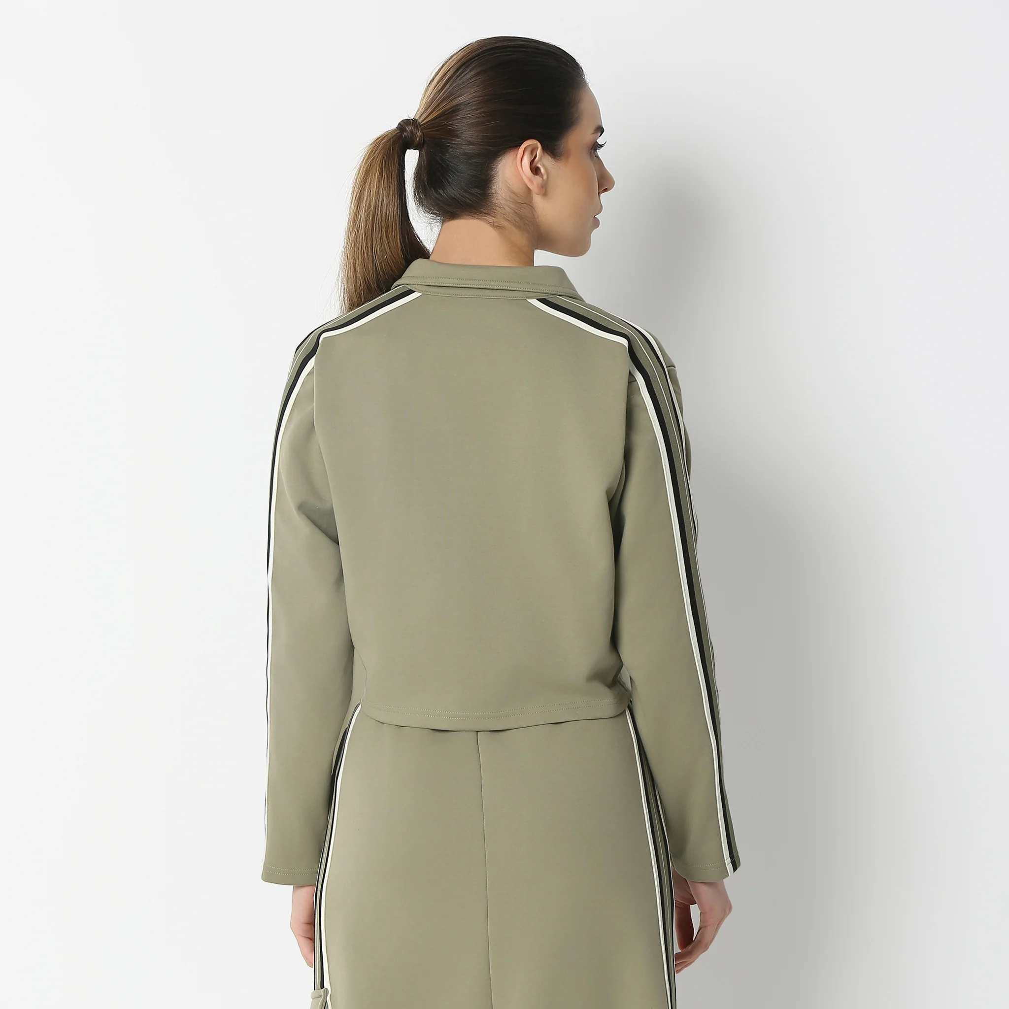 Mock Turtle Neck Full Sleeve Mock Neck With Zipper Detail Sweatshirt - Image 8