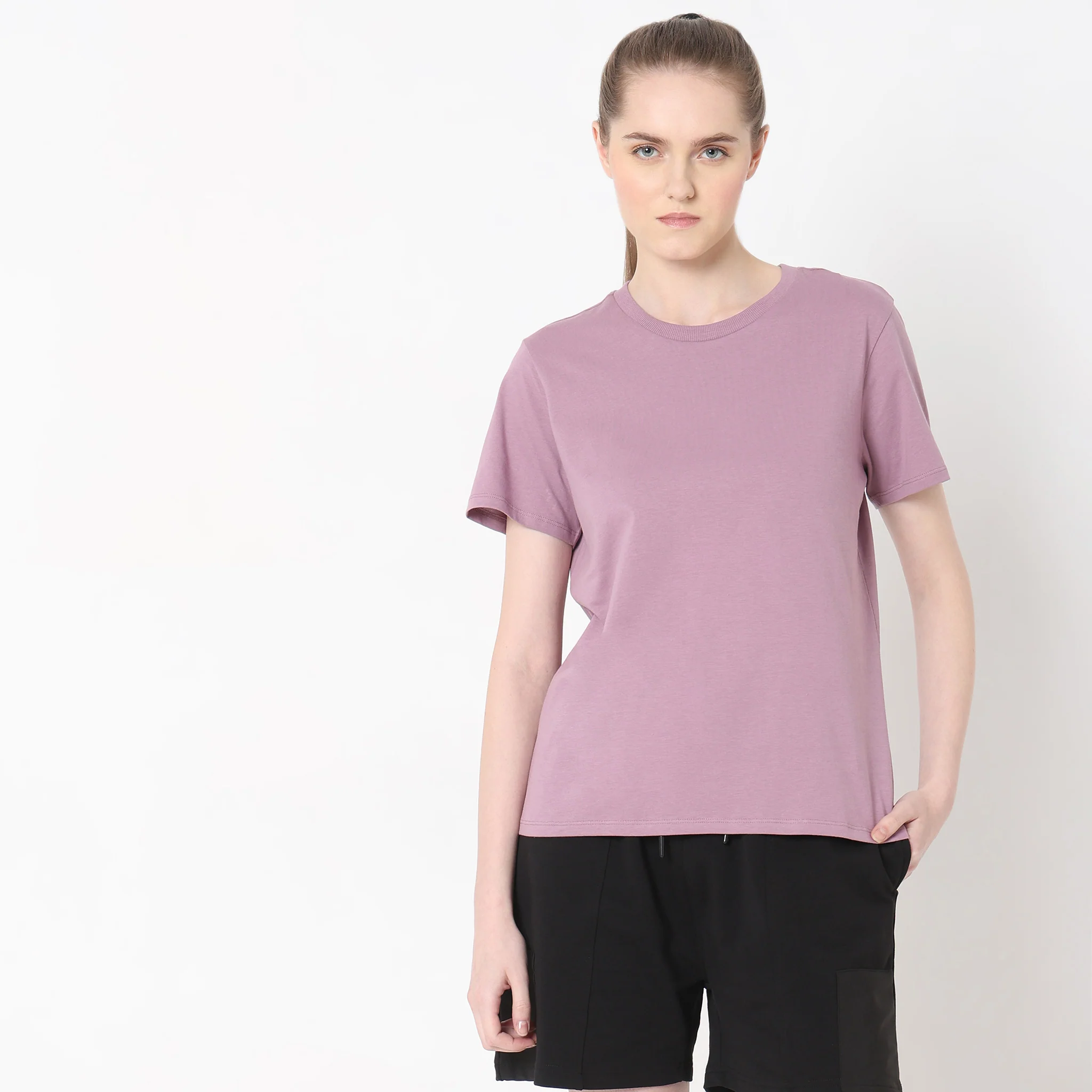 Solid Round Neck T-Shirt - Image 7