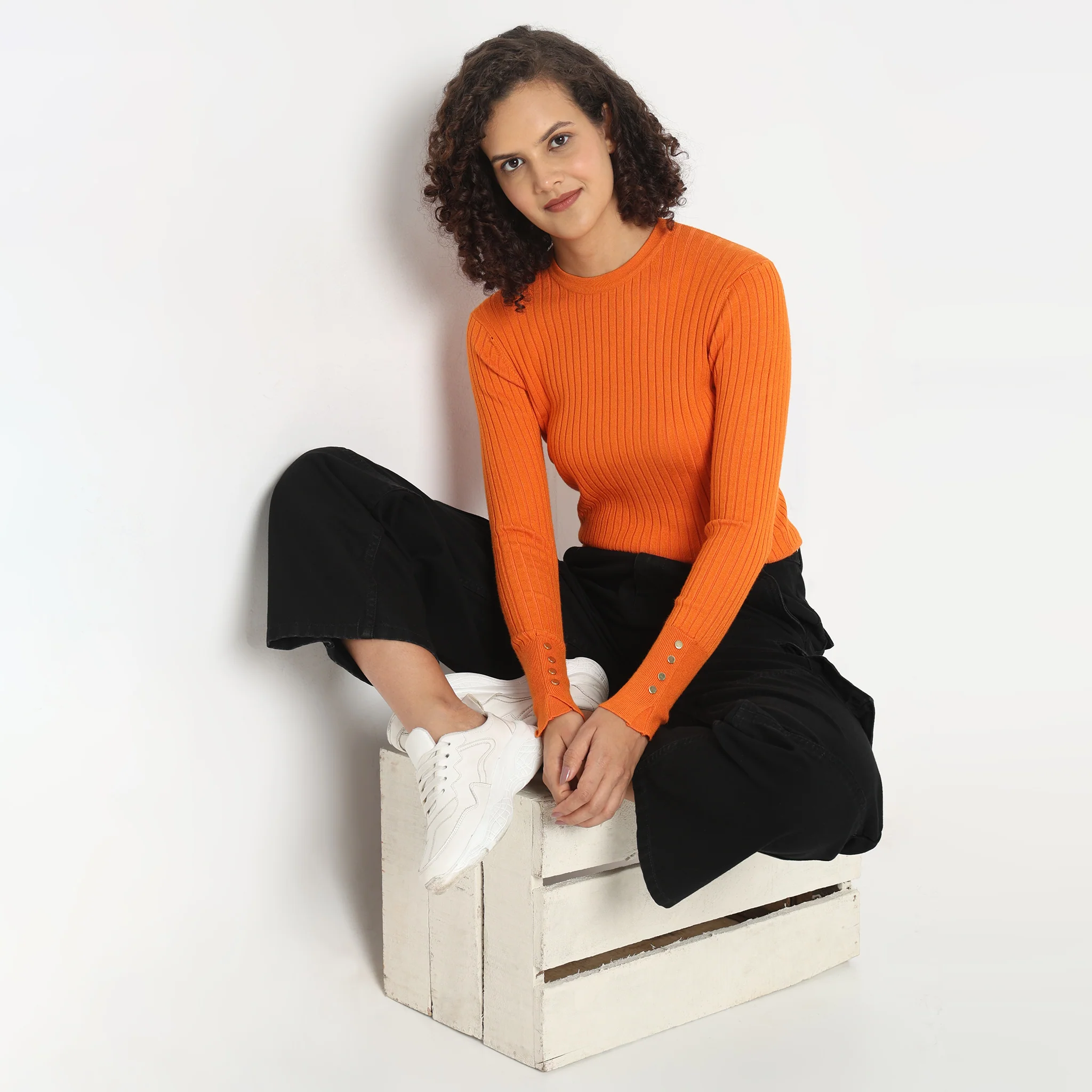 Knitted Solid T-Shirt - Image 16