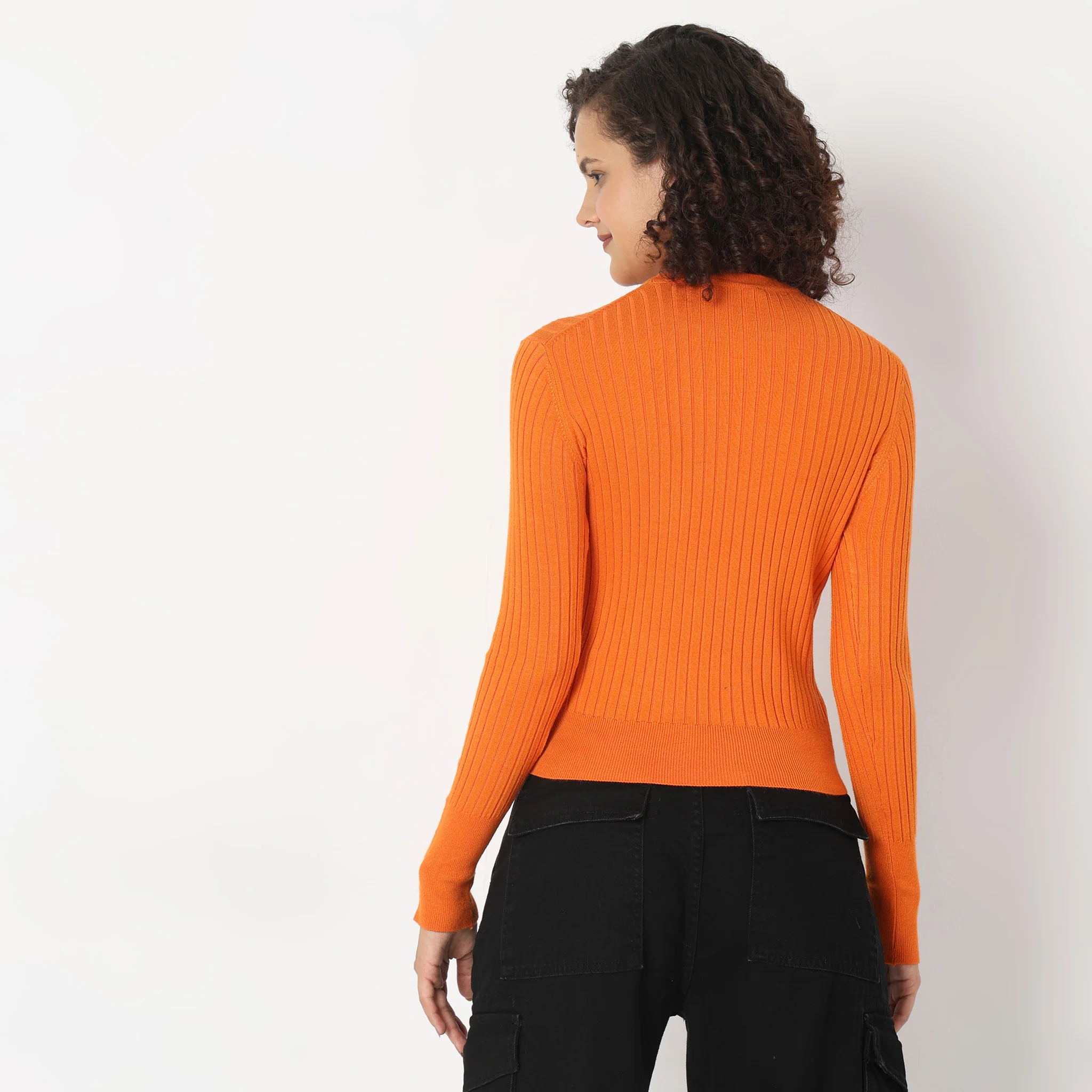 Knitted Solid T-Shirt - Image 18