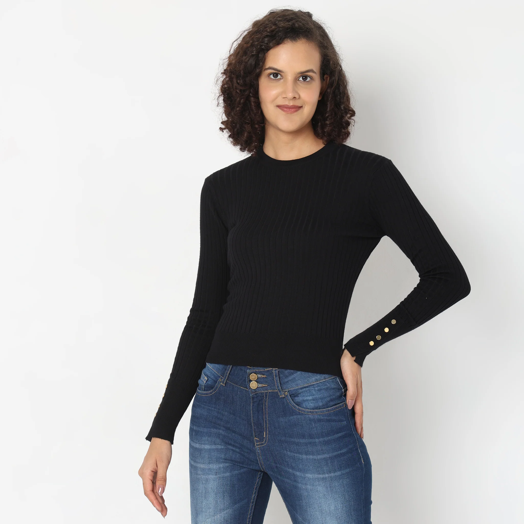 Knitted Solid T-Shirt - Image 7