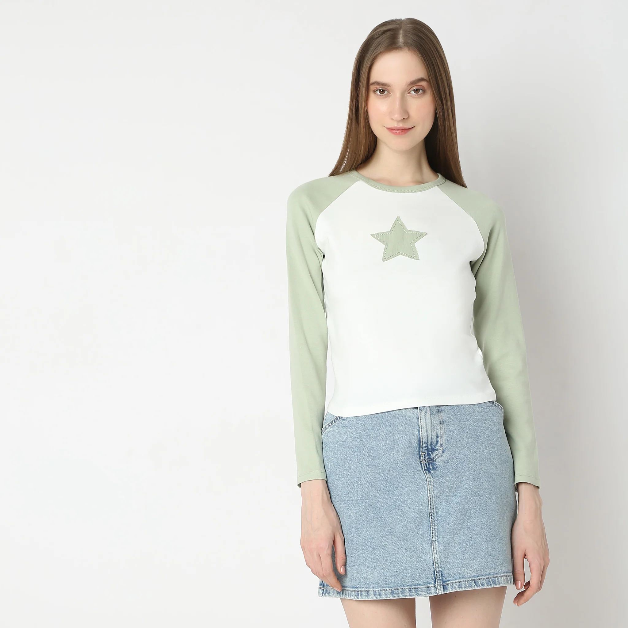 Star Applique Full Sleeve T-Shirt - Image 2