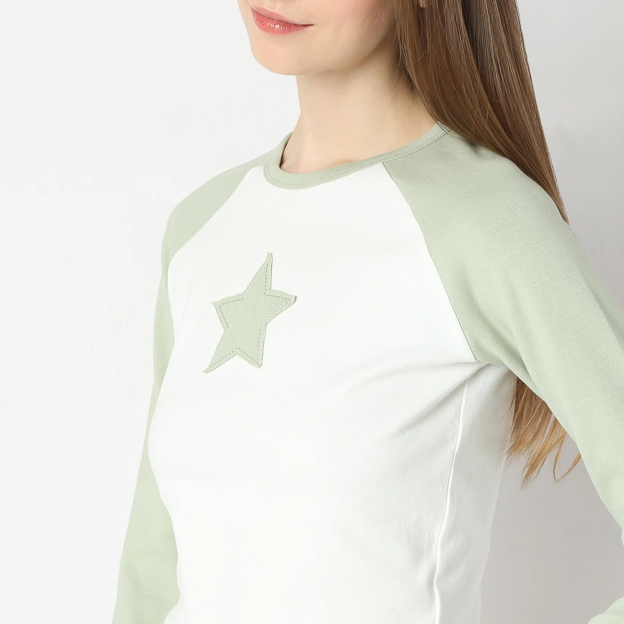 Star Applique Full Sleeve T-Shirt - Image 4