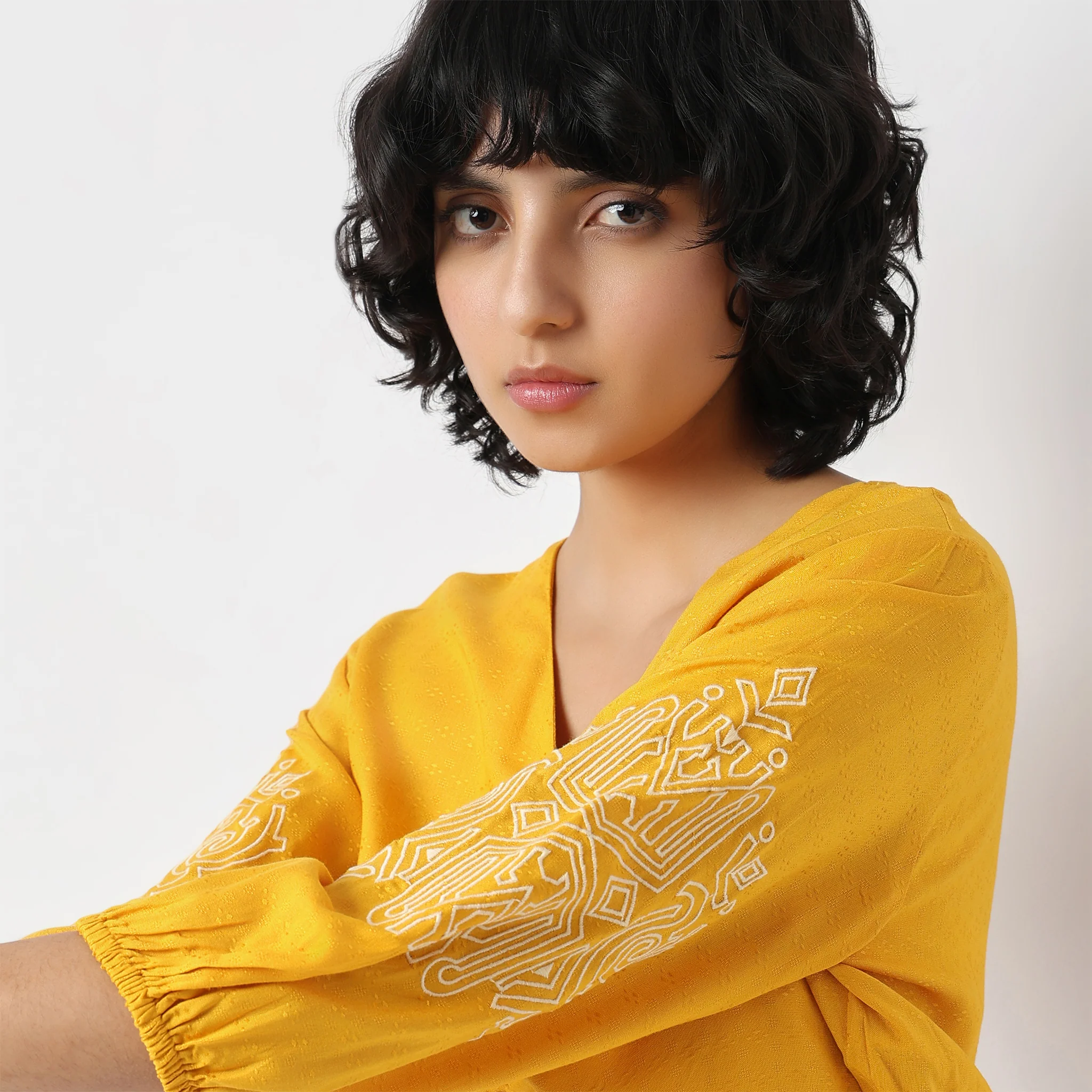 Regular Fit Solid Top - Image 4