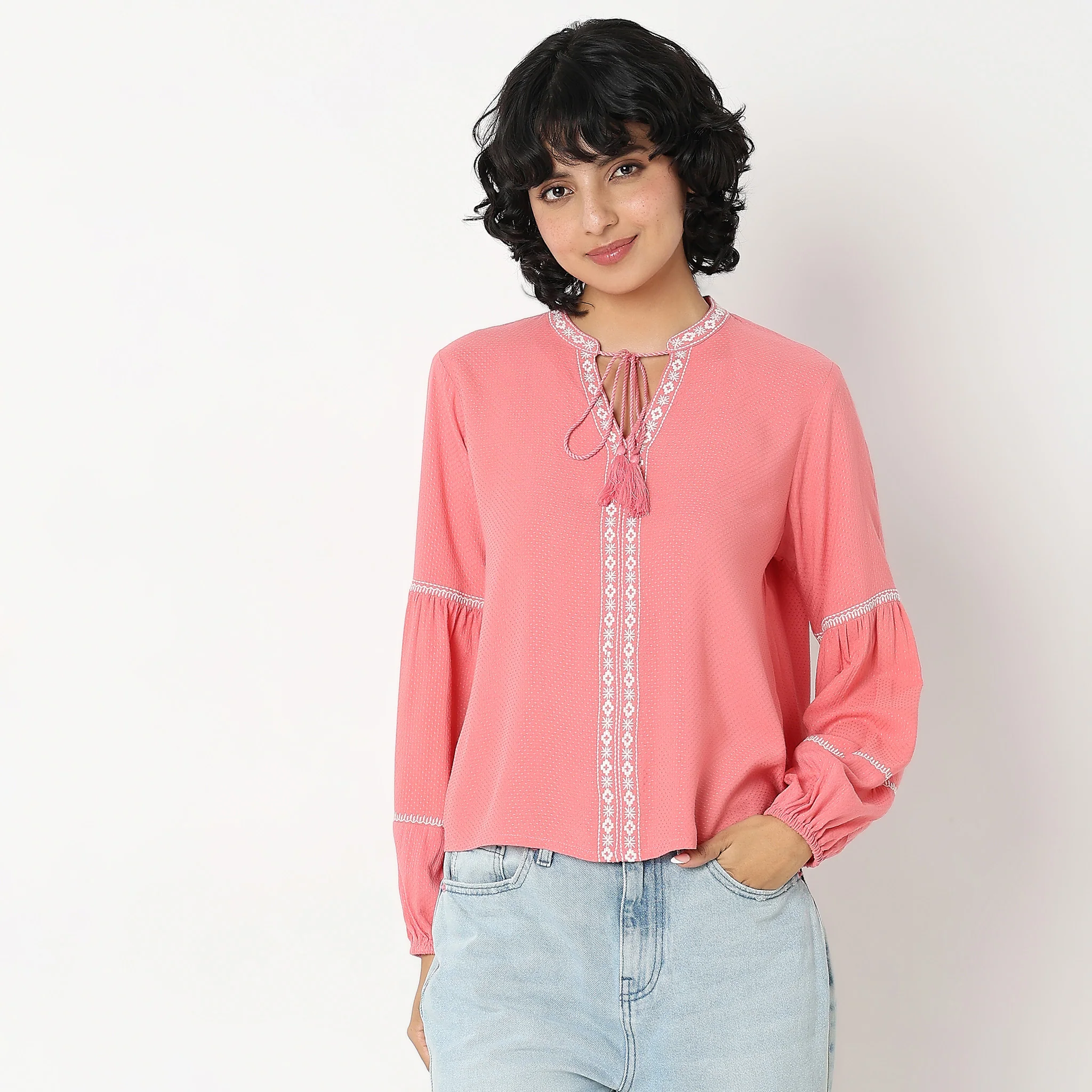 Regular Fit Solid Top - Image 2