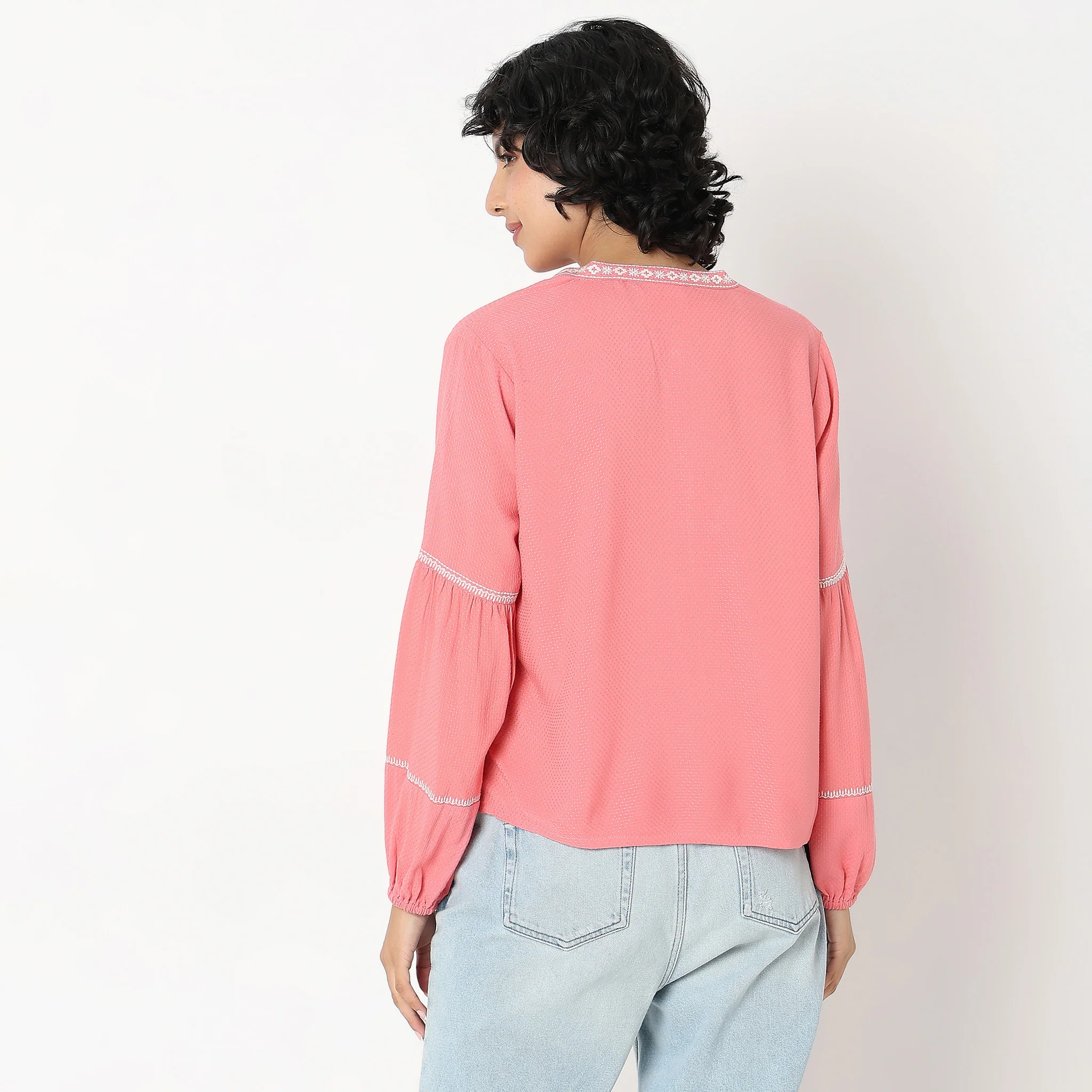 Regular Fit Solid Top - Image 3