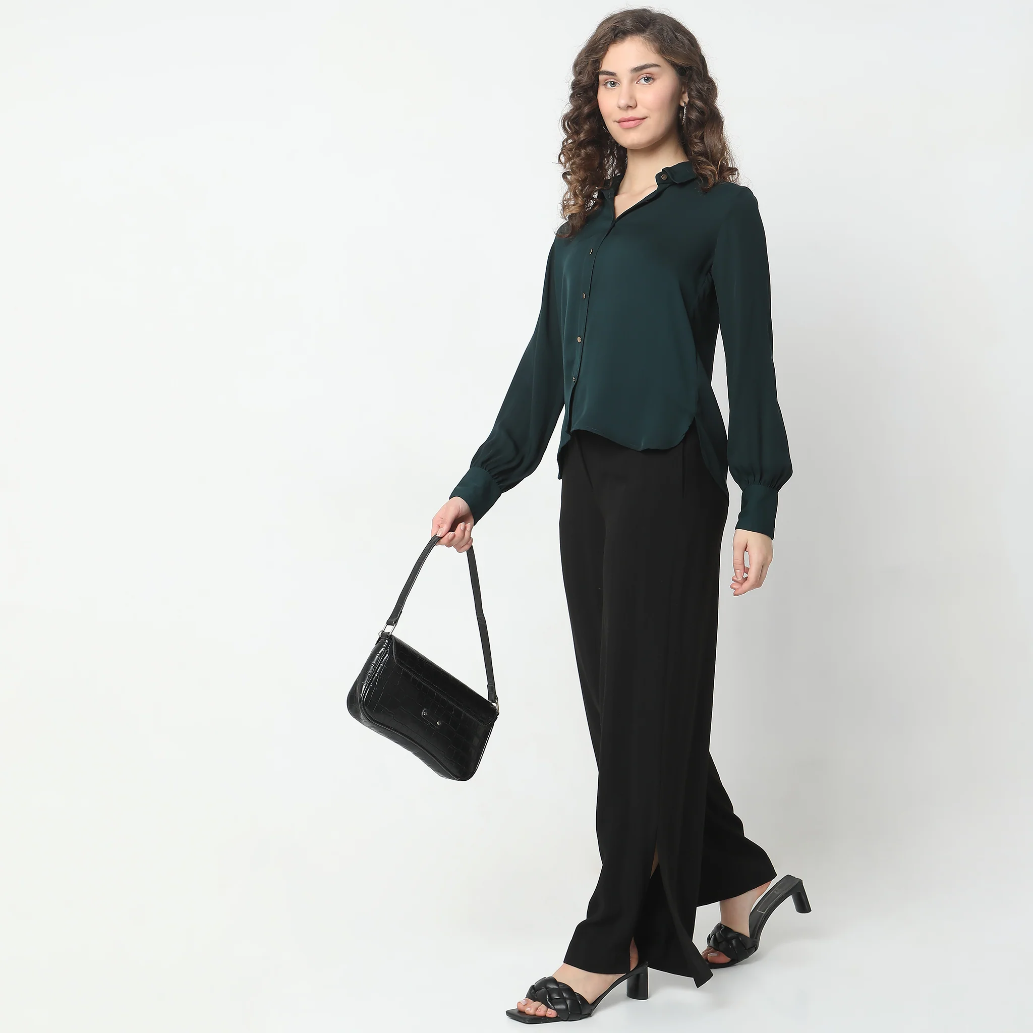 Regular Fit Solid Top - Image 6
