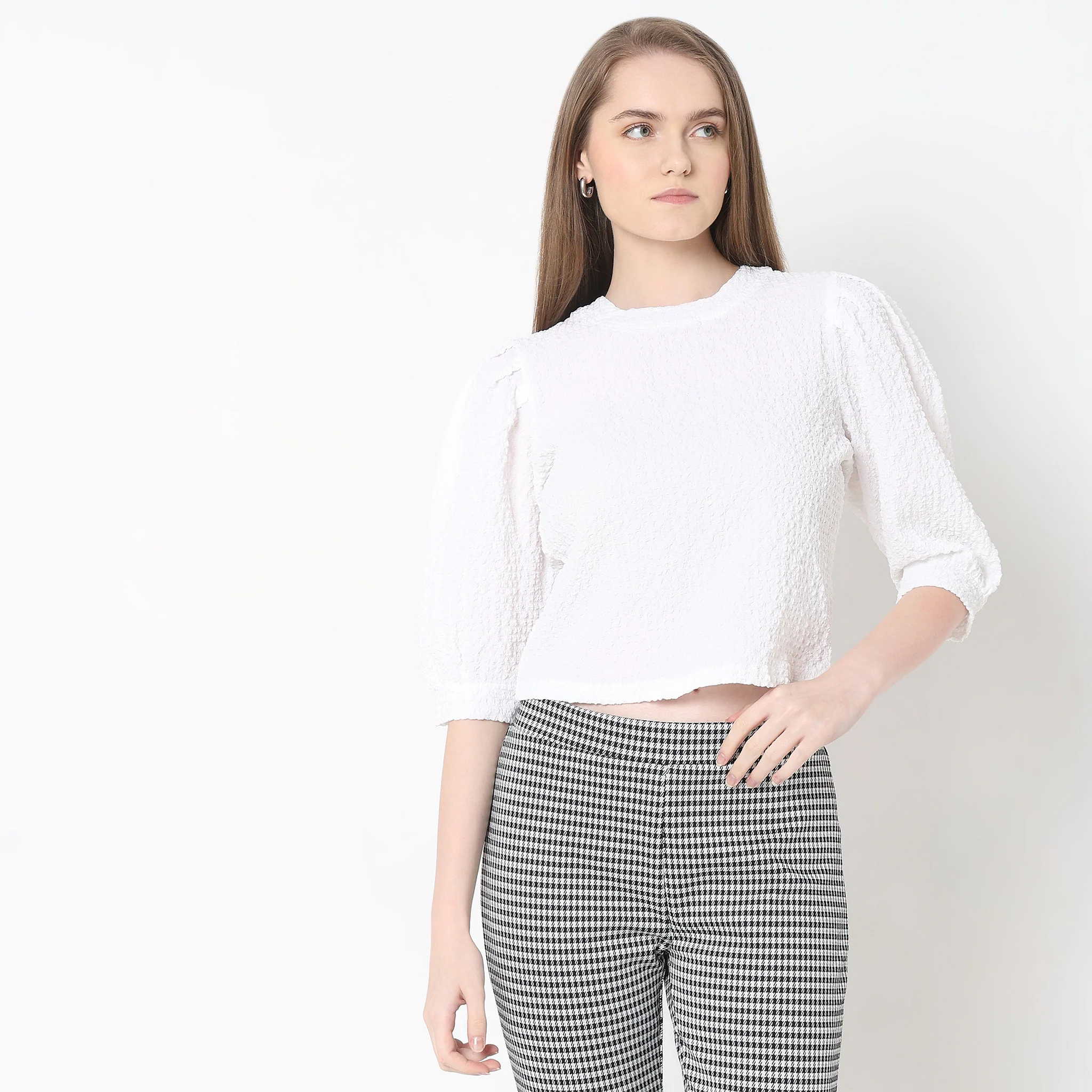 Regular Fit Solid Top - Image 2