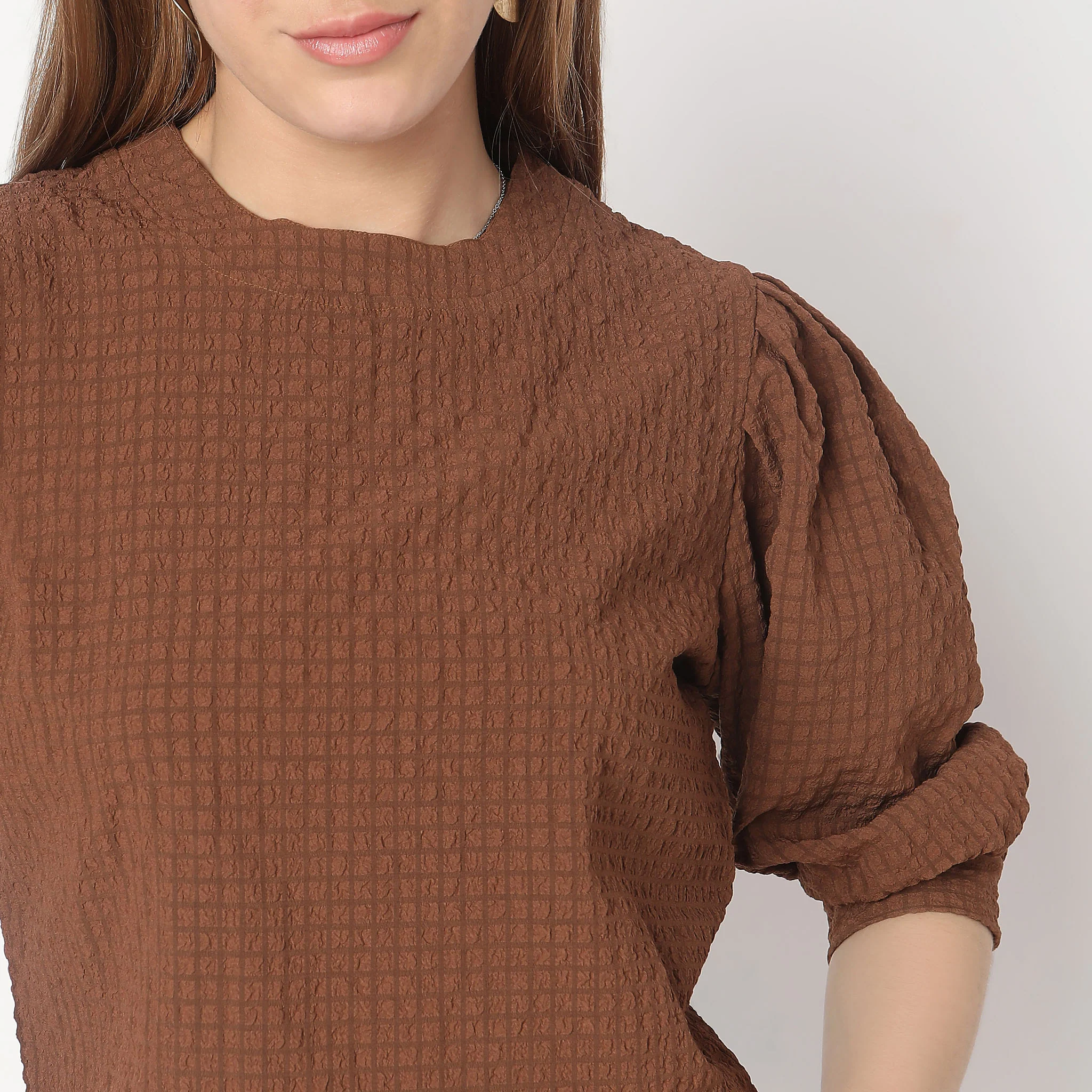 Regular Fit Solid Top - Image 9