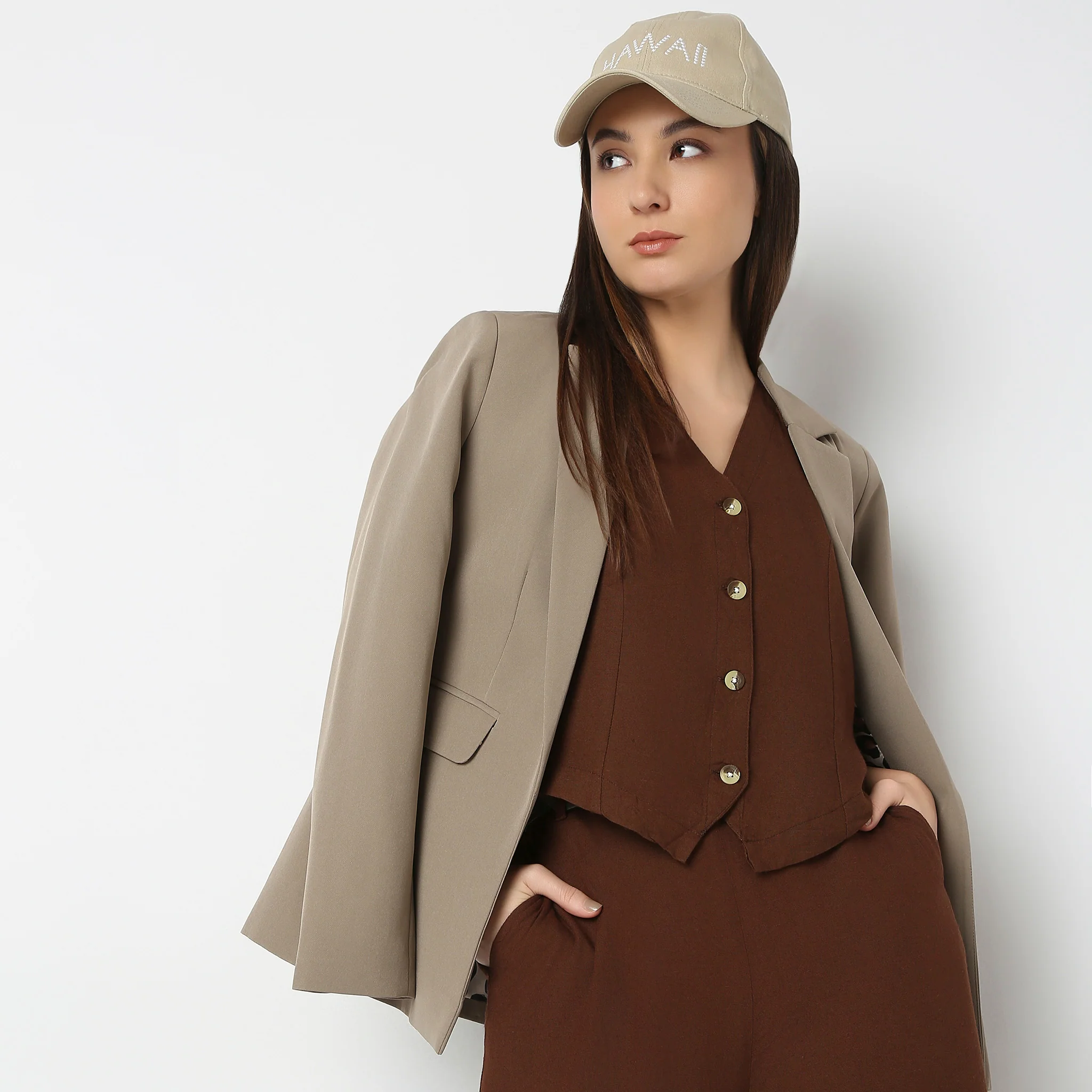 Regular Fit Solid Top - Image 2