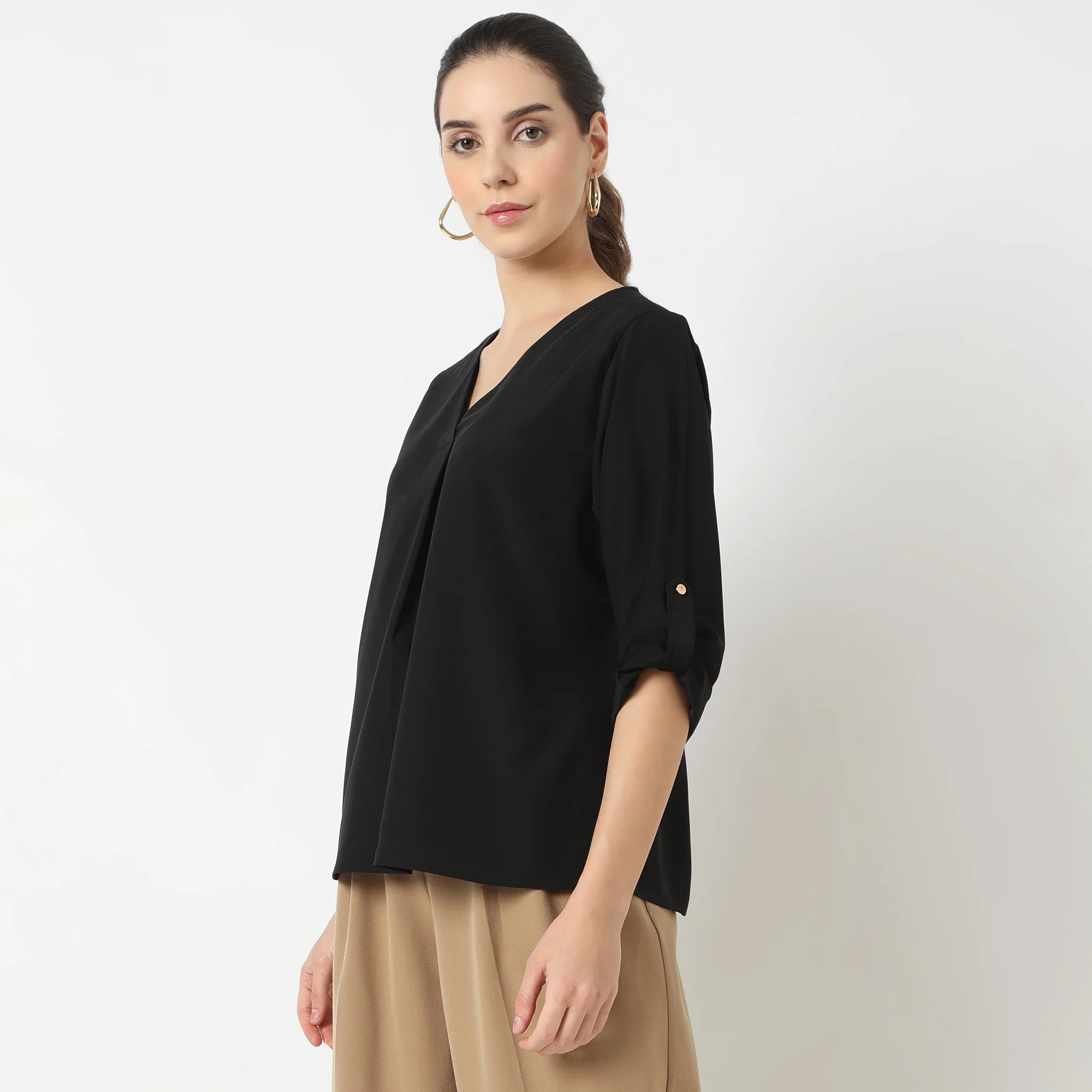 Solid Three-Fourth Sleeve V-Neck Top - Image 4