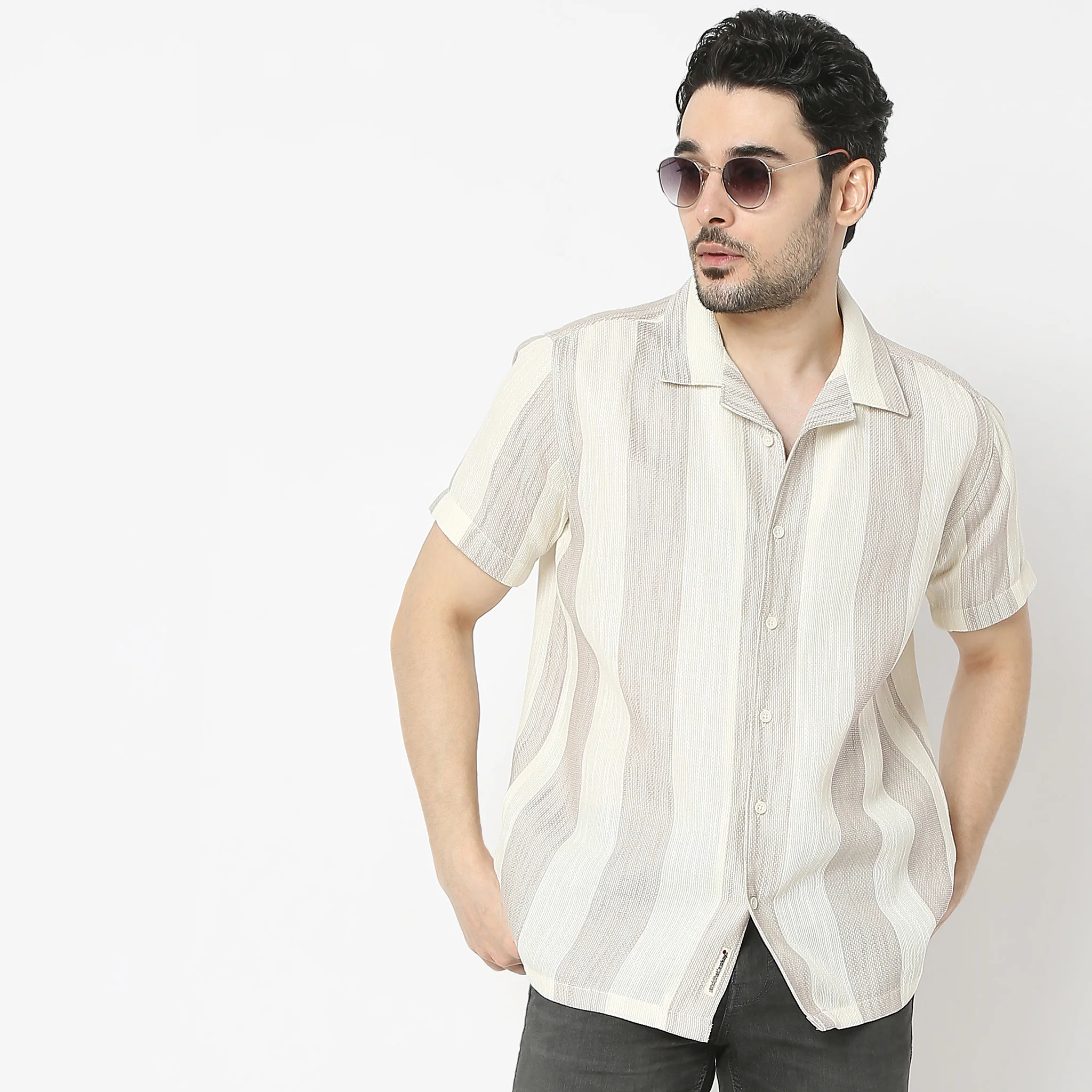 Mood ShirtįµĖ£ Camp Collar Half Sleeve Striped Relaxed Fit - Image 2