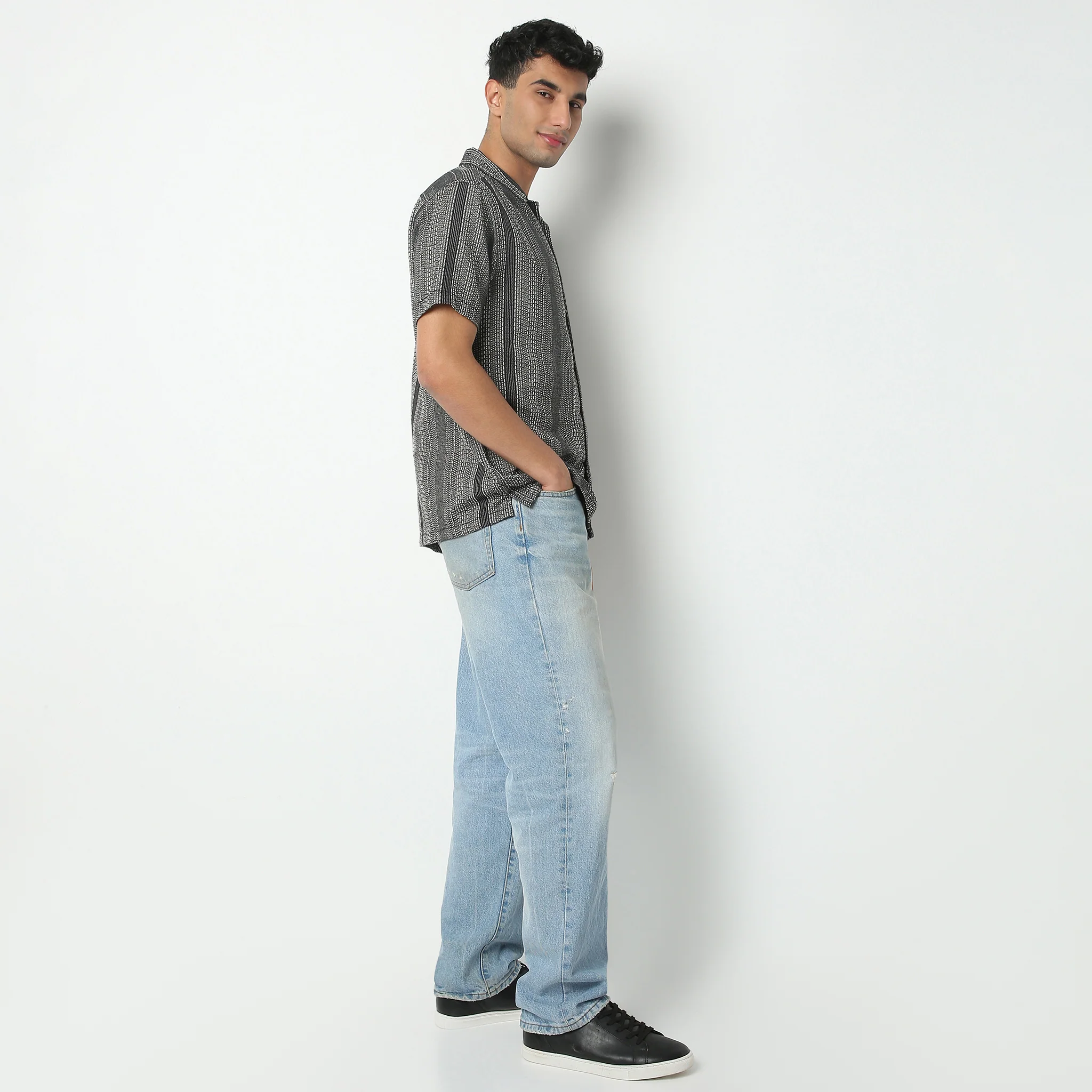 Striped Camp Collar Half Sleeve Mood Shirt