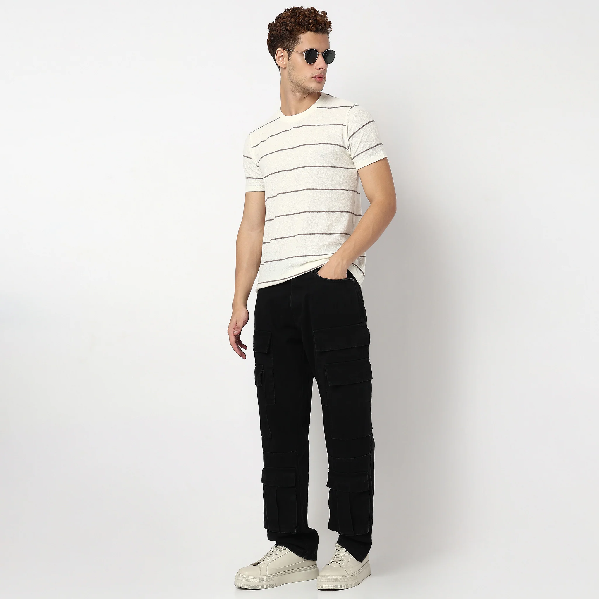 Crew Neck T-Shirt With Texture And Stripes - Image 6