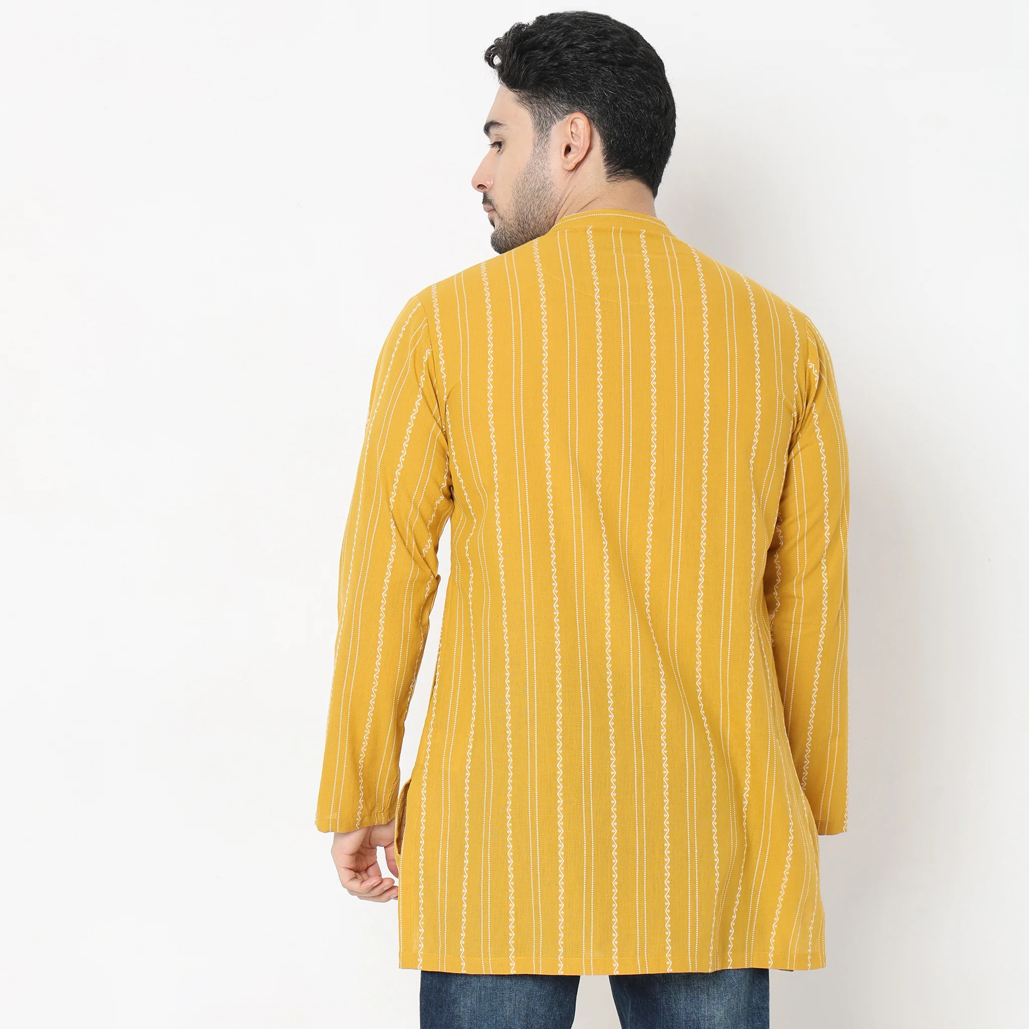 Regular Fit Striped Kurta - Image 3