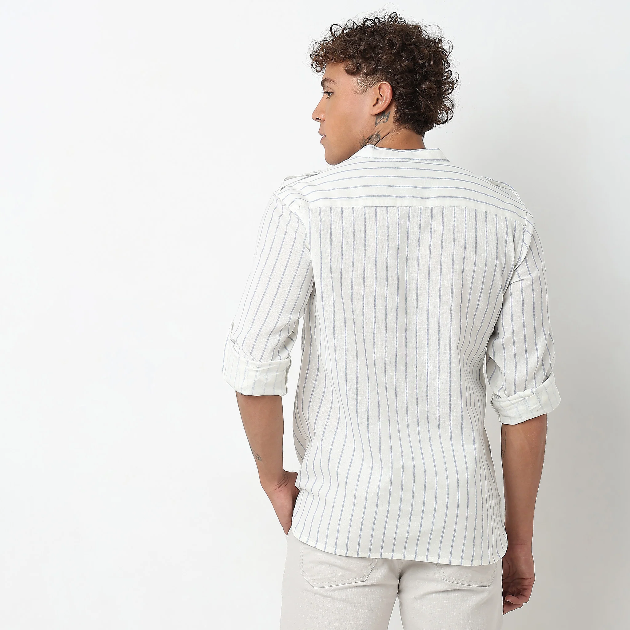 Regular Fit Striped Kurta - Image 3