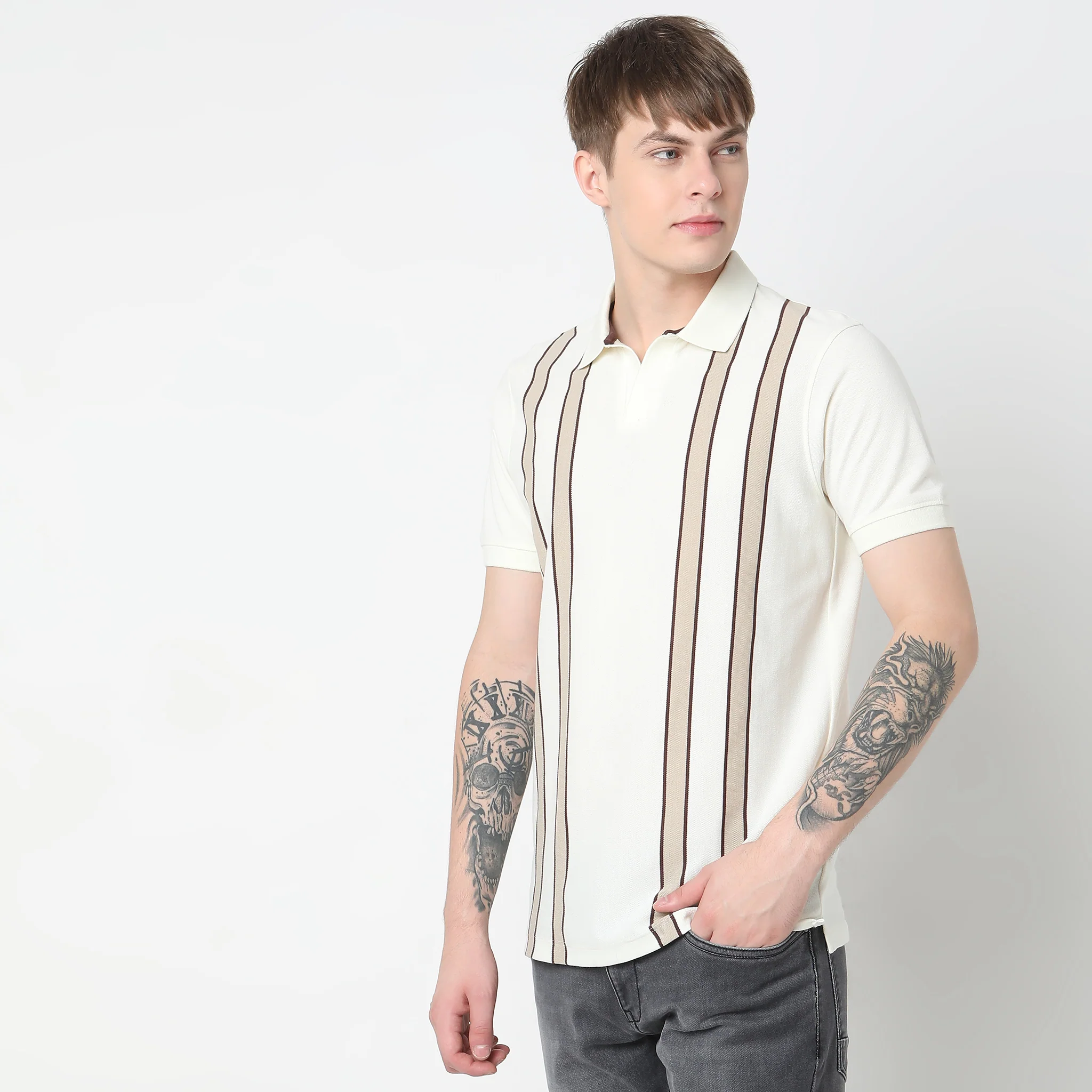 Weekend Polo™ - Exclusive Vertical Stripes Pattern Regular Fit Polo T-Shirt - Image 2