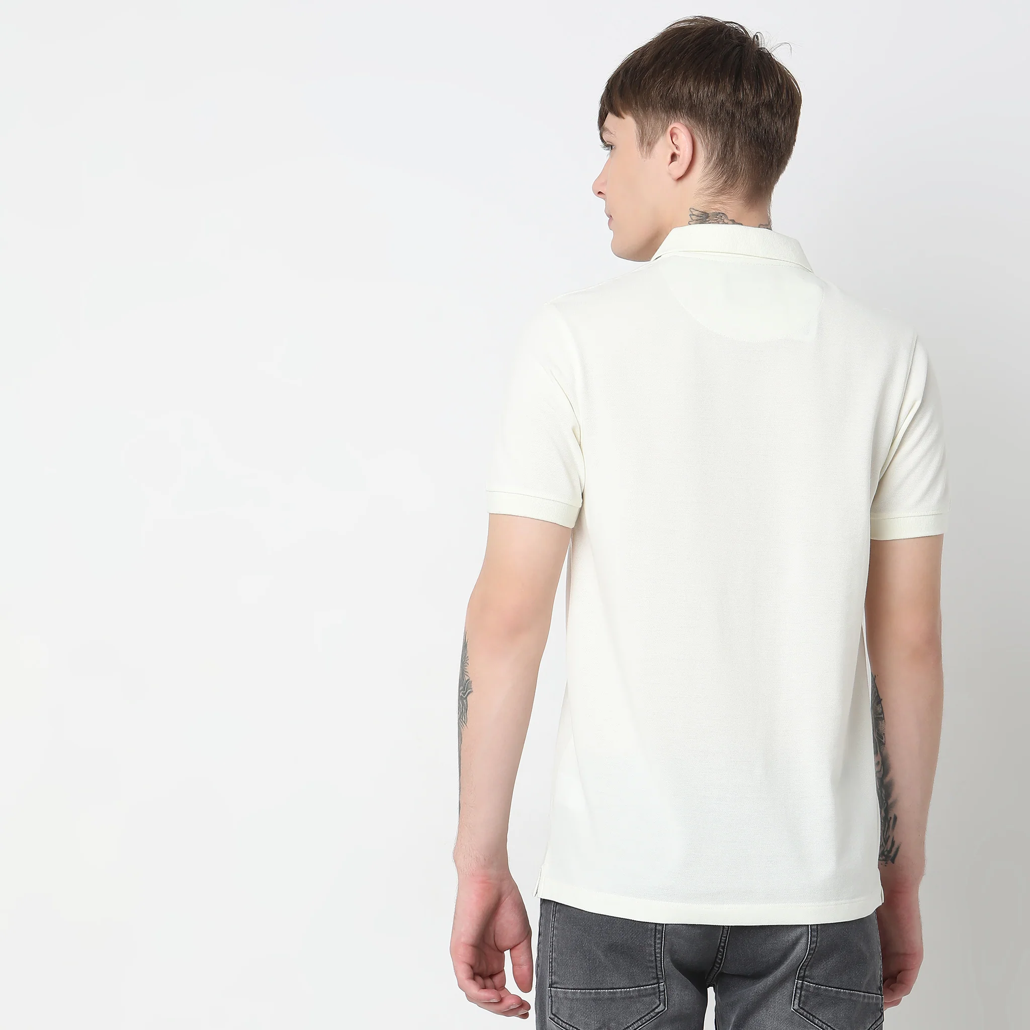Weekend Polo™ - Exclusive Vertical Stripes Pattern Regular Fit Polo T-Shirt - Image 3