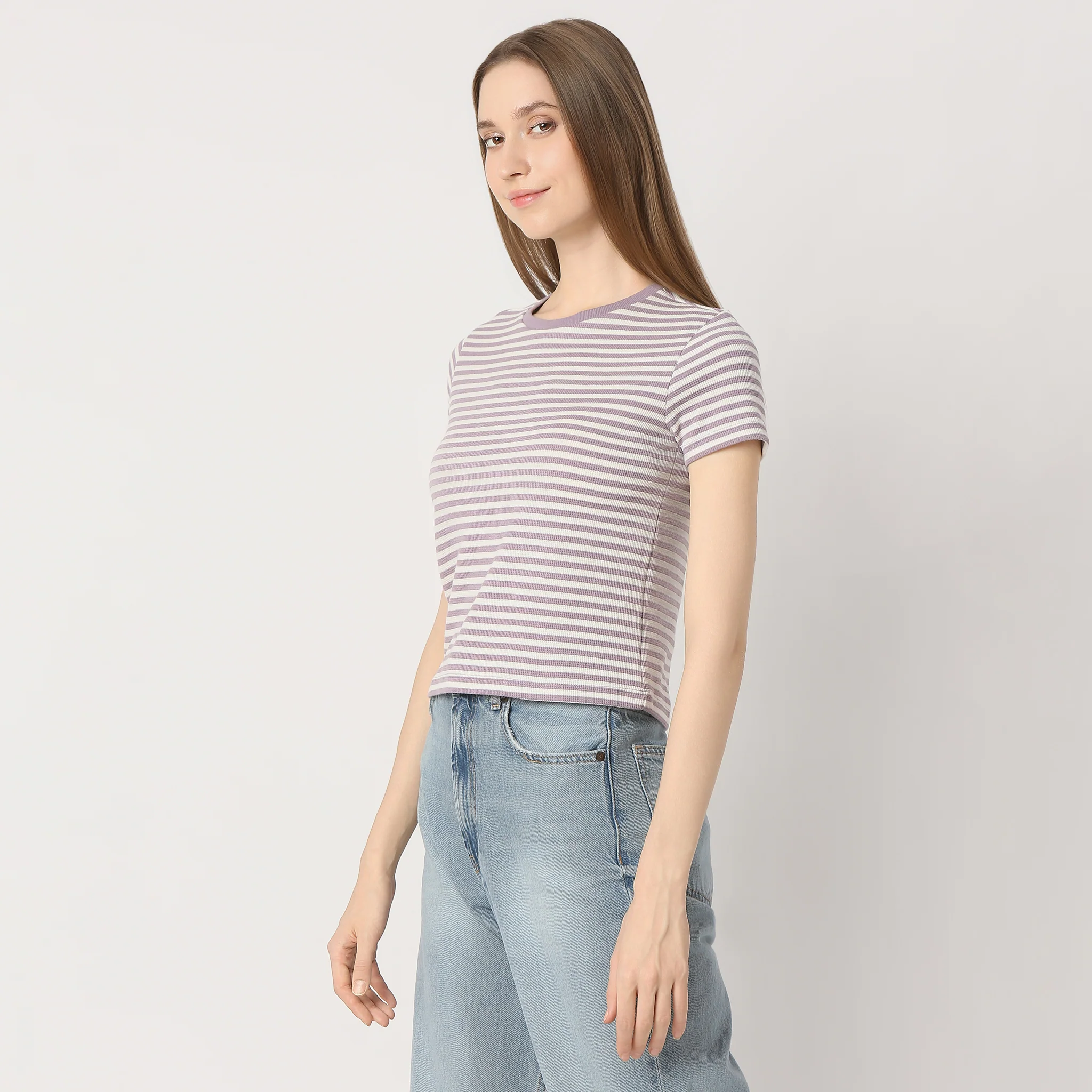 Striped Round Neck Short Sleeve T-Shirt - Image 4