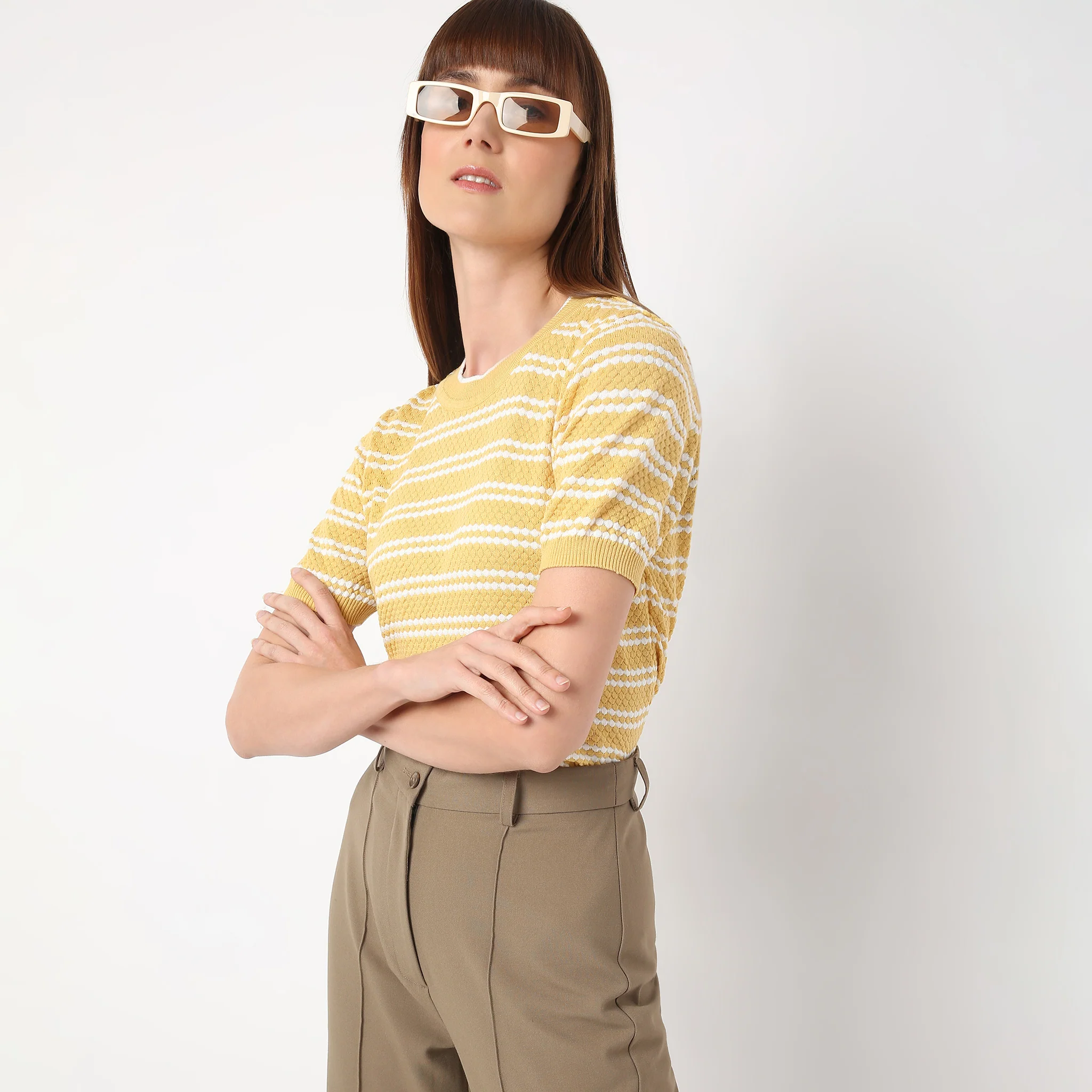 Crew Neck Short Sleeve Kniited Structured Stripped T-Shirt - Image 8