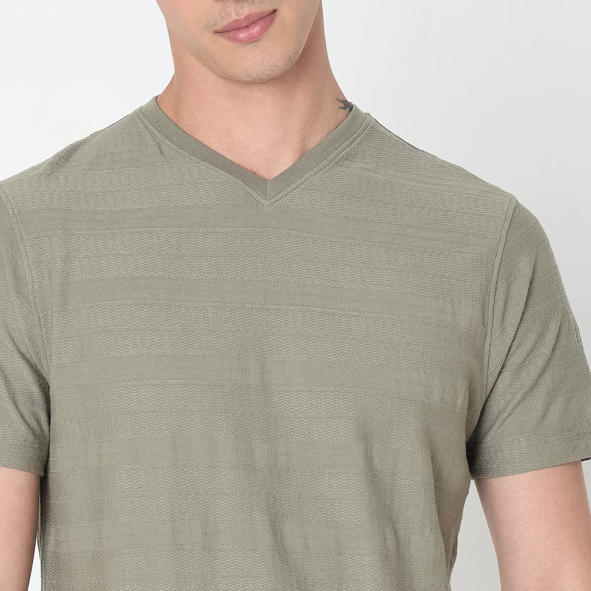 Modern Explorer - Cotton Rich Comfort Blend Structured Tee - Regular Fit - Image 10