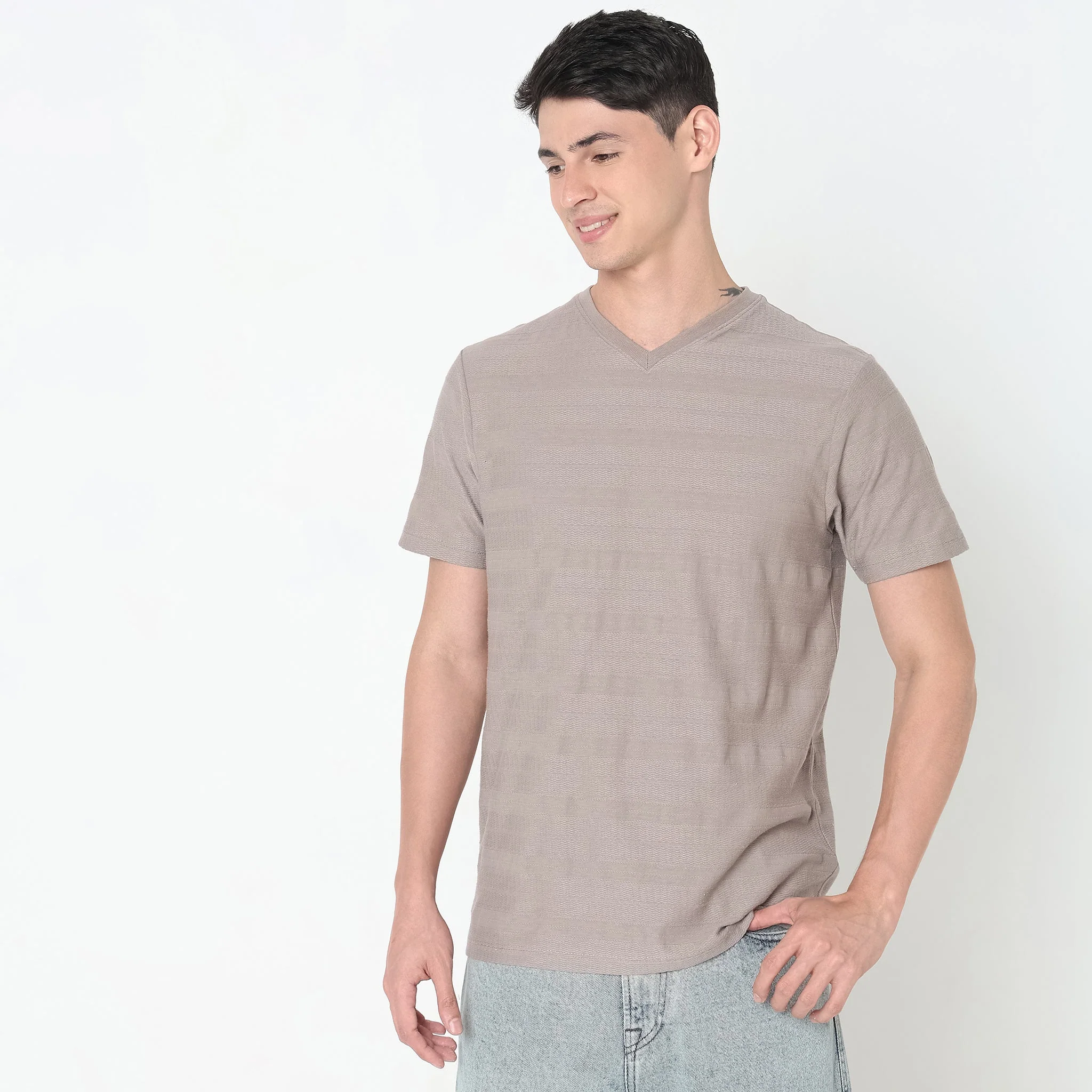 Modern Explorer - Cotton Rich Comfort Blend Structured Tee - Regular Fit - Image 2