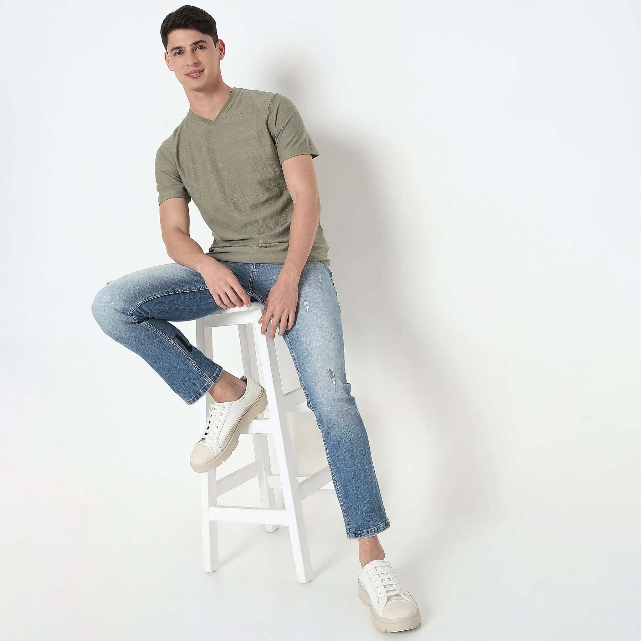 Modern Explorer - Cotton Rich Comfort Blend Structured Tee - Regular Fit - Image 6