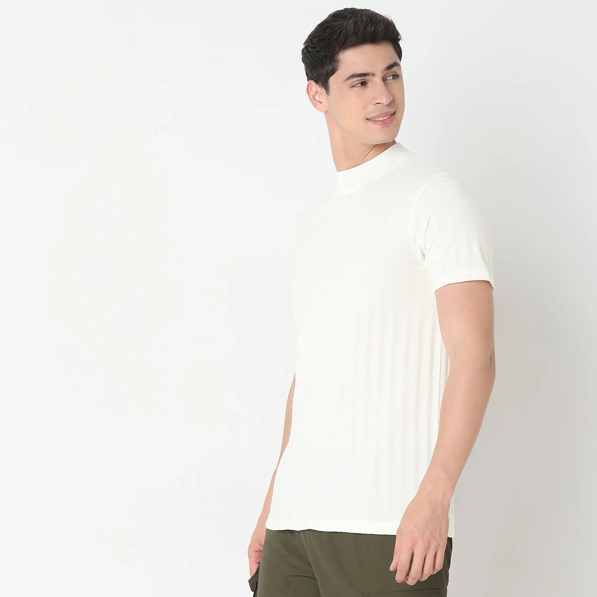 Modern Smart Diamond Structure Jersey Knit - Regular Fit Crew T-Shirt - Image 4