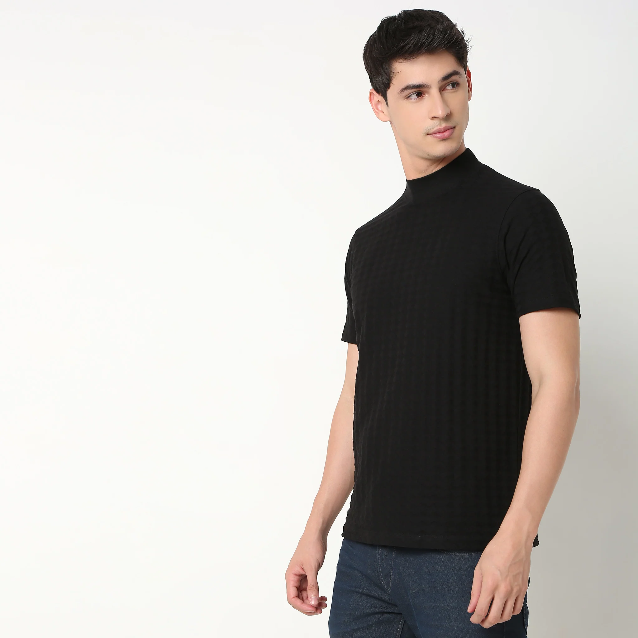 Modern Smart Diamond Structure Jersey Knit - Regular Fit Crew T-Shirt - Image 9
