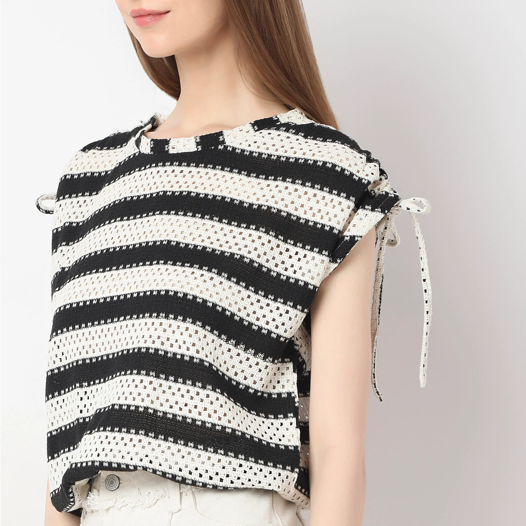 Regular Fit Structured Top - Image 4
