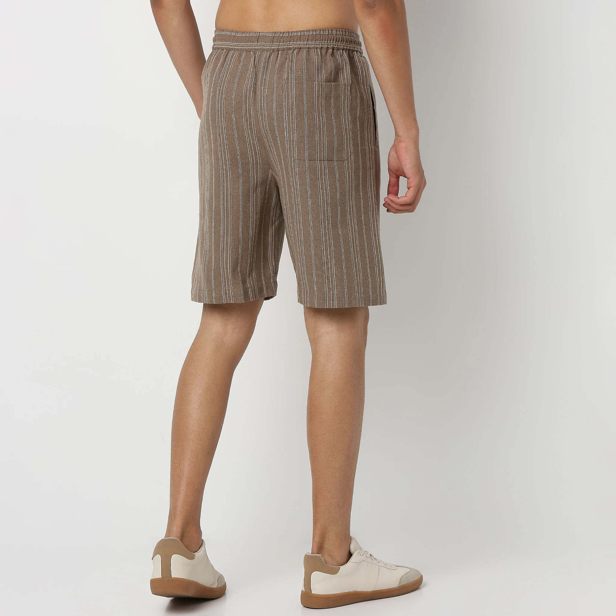 Above Knee Trendy Yarn Dyed Textured Pull-On Mood Shorts - Image 3