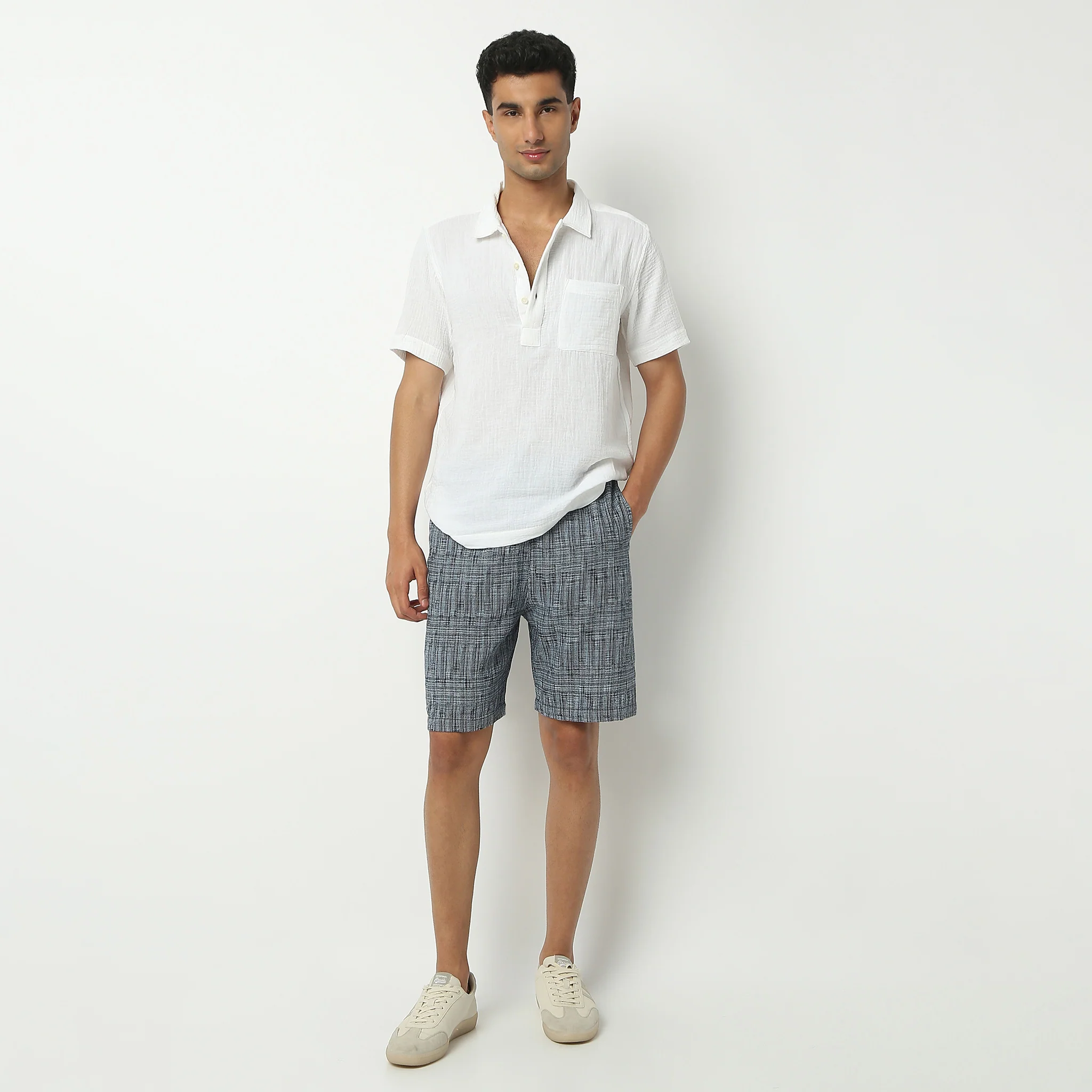 Knee Length Textured Yarn Dyed Pull-On Mood Shorts