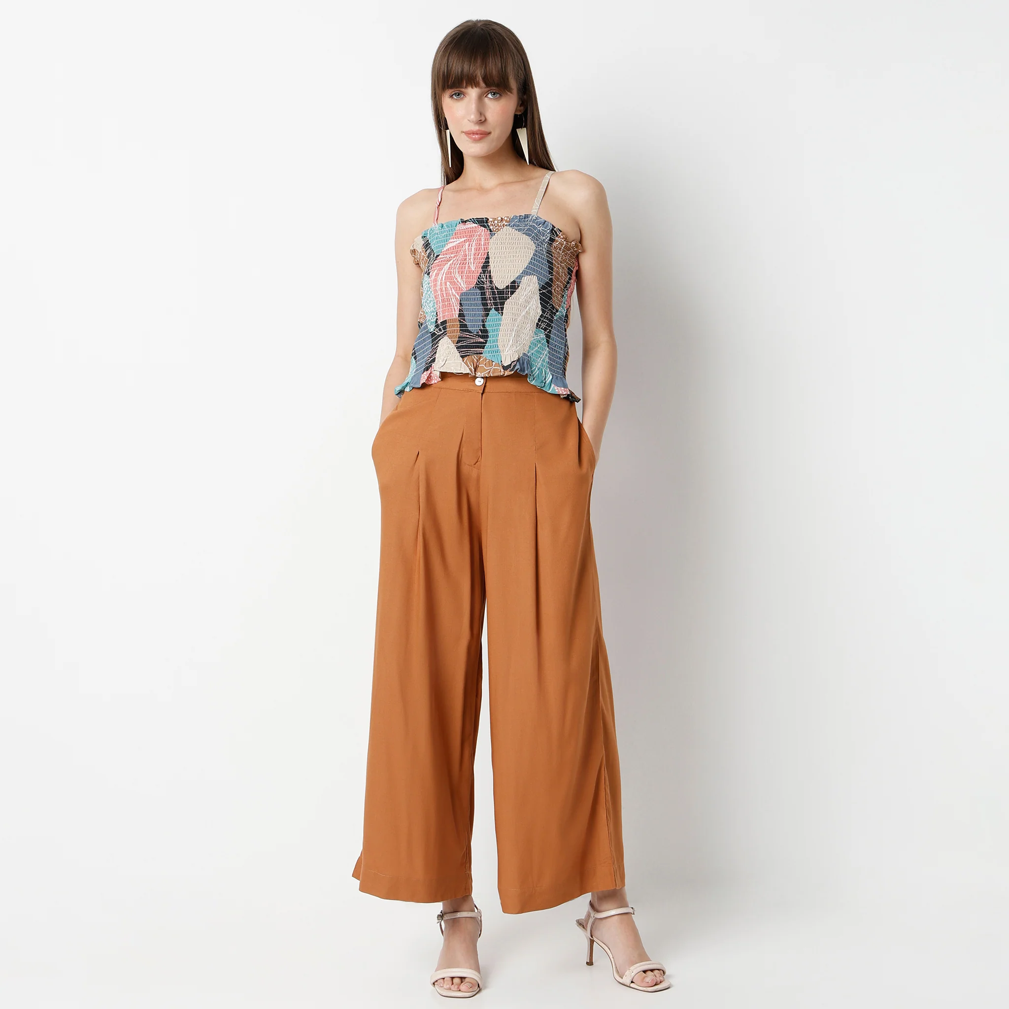 Relaxed Fit Abstract Square Neck Flared Full Sleeve Top With Pant & With Shrug Set - Image 6