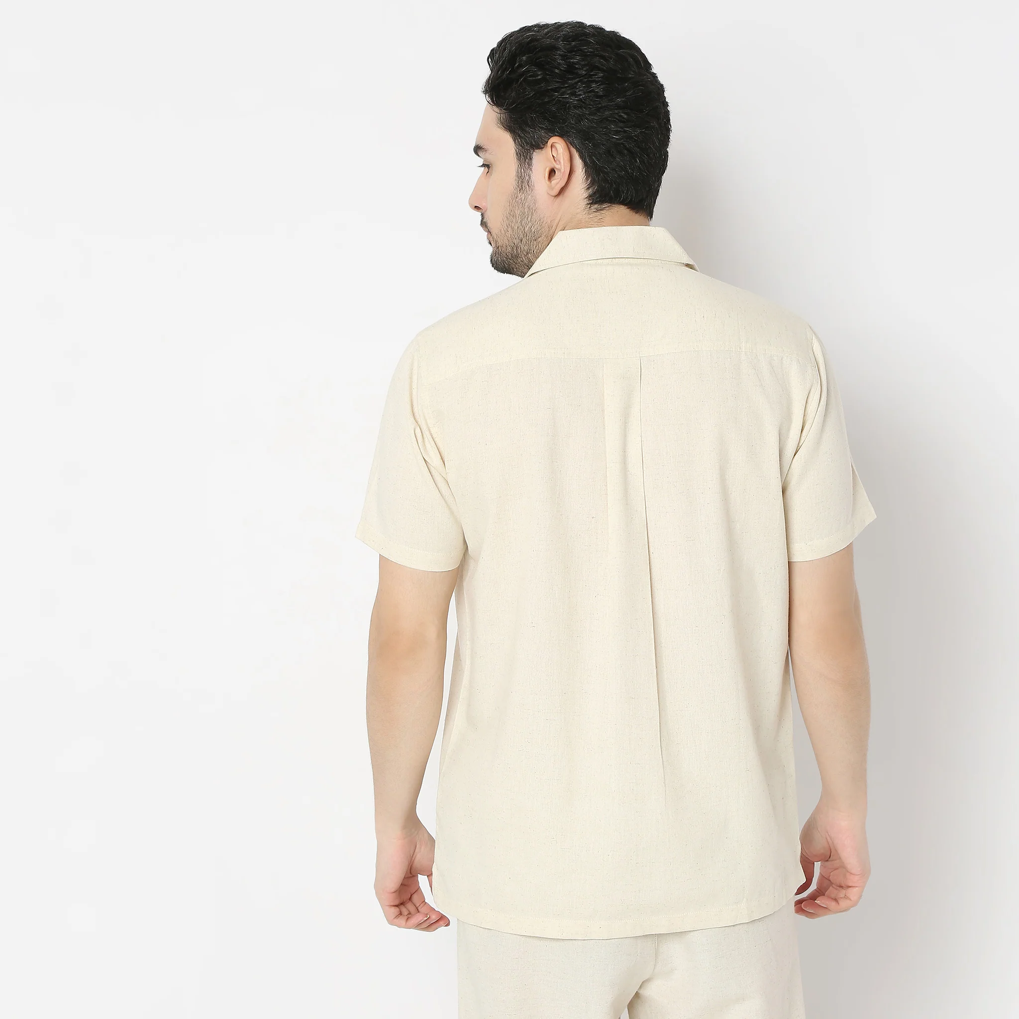 Artistry™ Relaxed Natural Linen Blend Fit Embroiderd Camp Collar Half Sleeve Shirt - Image 3