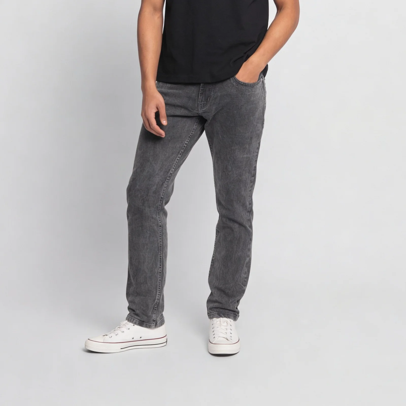 Relaxed Fit Essentials Jeans - Image 15