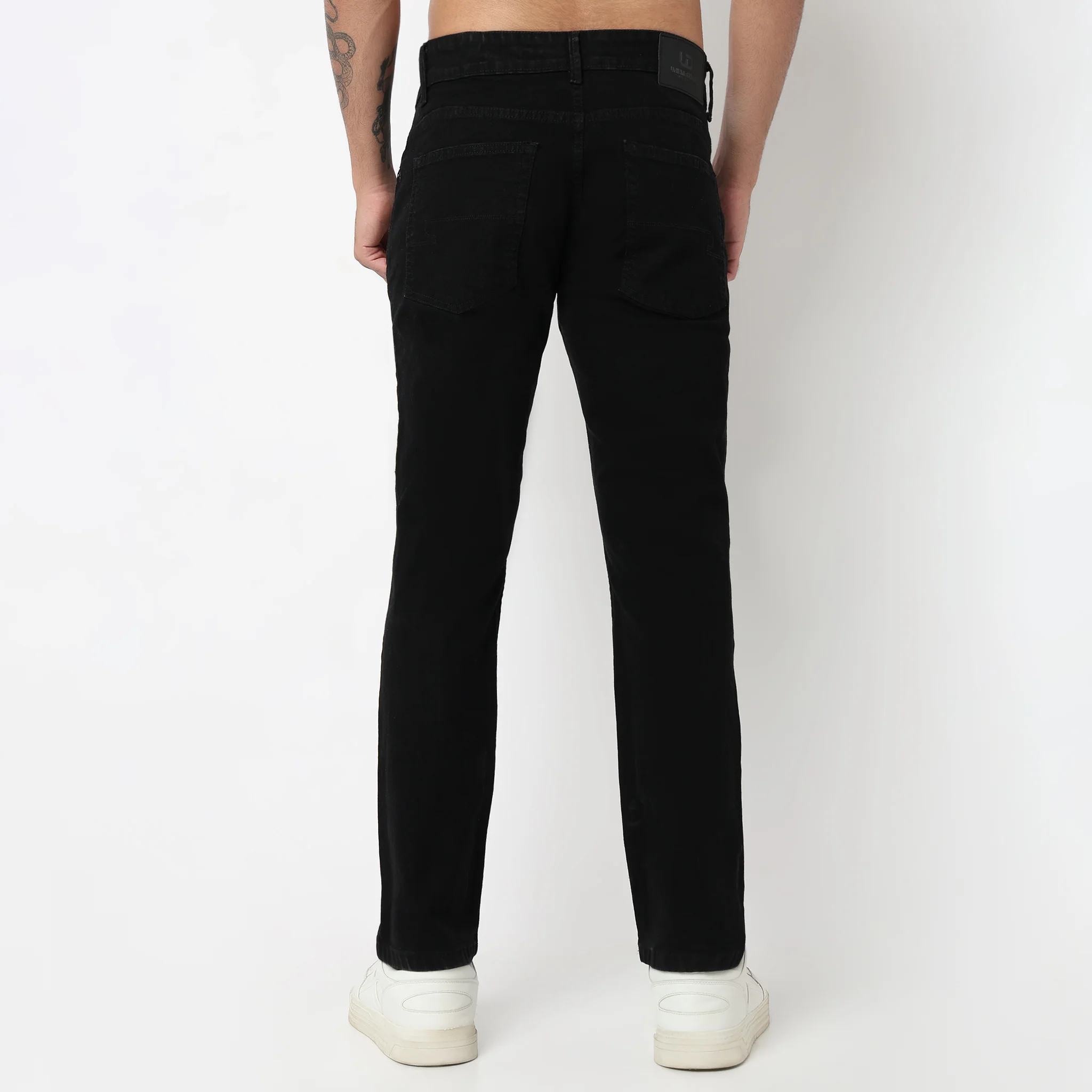 Relaxed Fit Essentials Jeans - Image 3