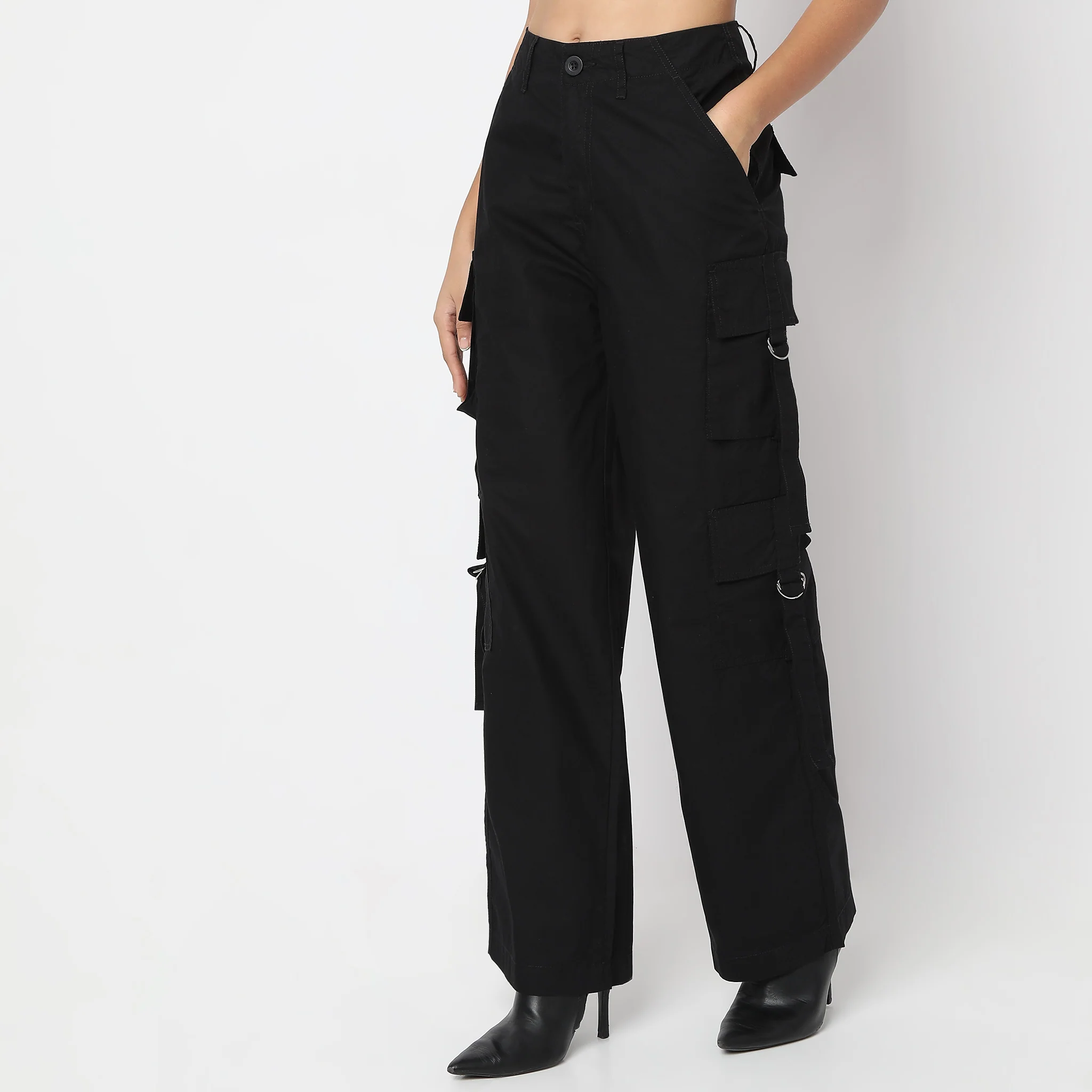 Relaxed Fit High Rise Cargos - Image 5