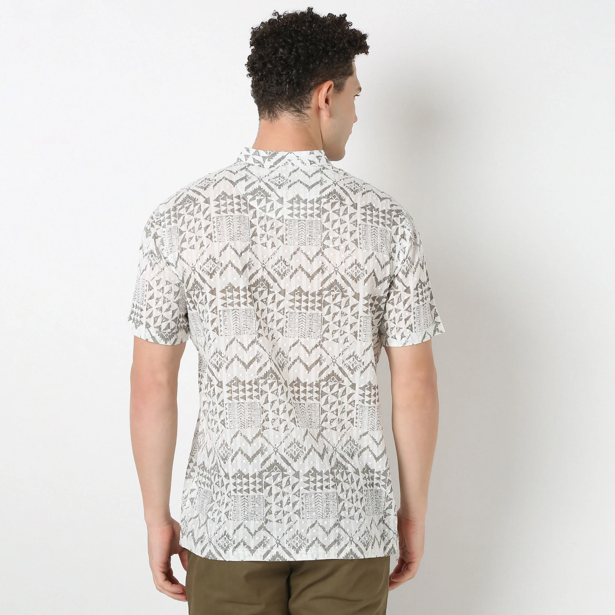 Relaxed Fit Printed Short Kurta - Image 3