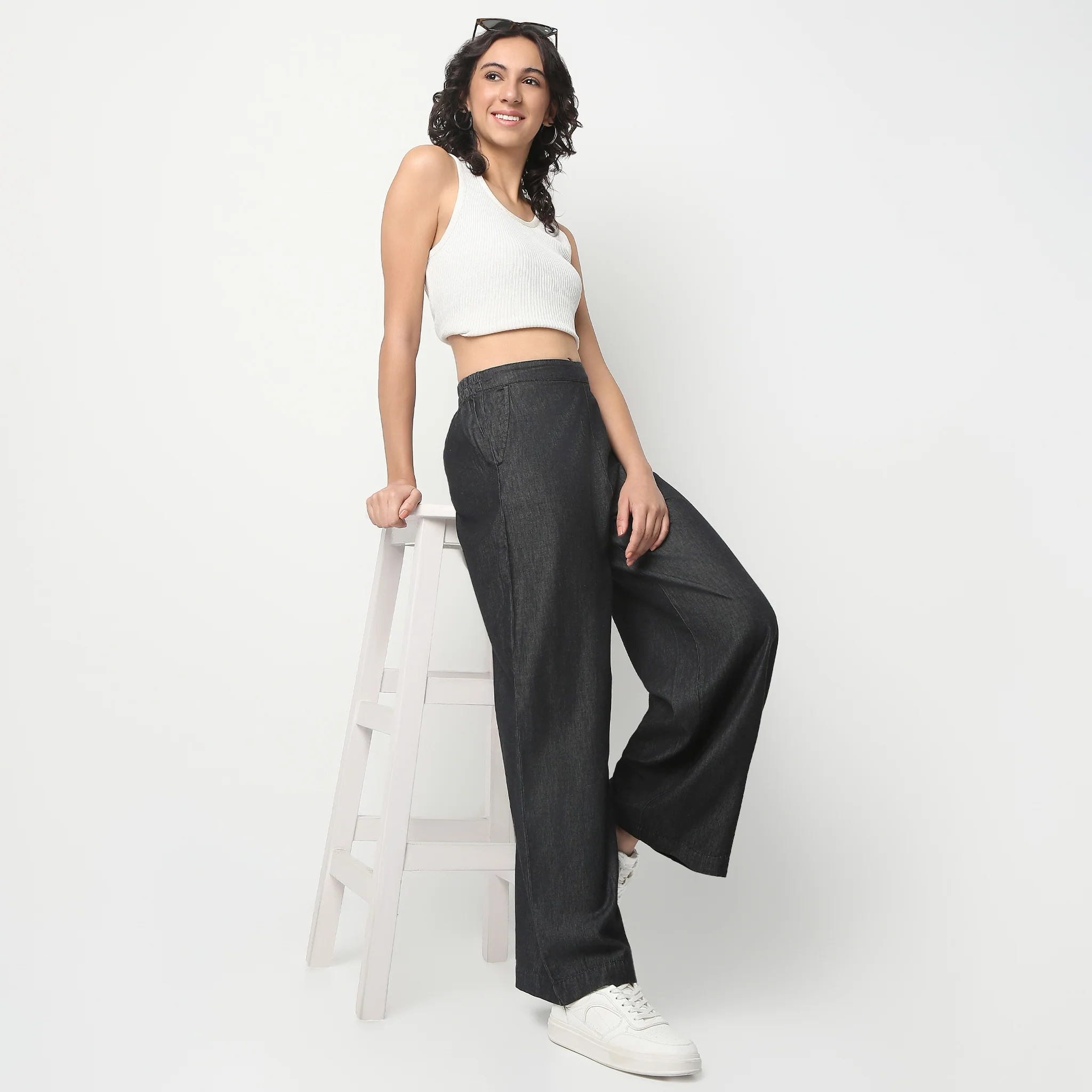Ankle Length Relaxed Fit High Rise Solid Palazzos - Image 2