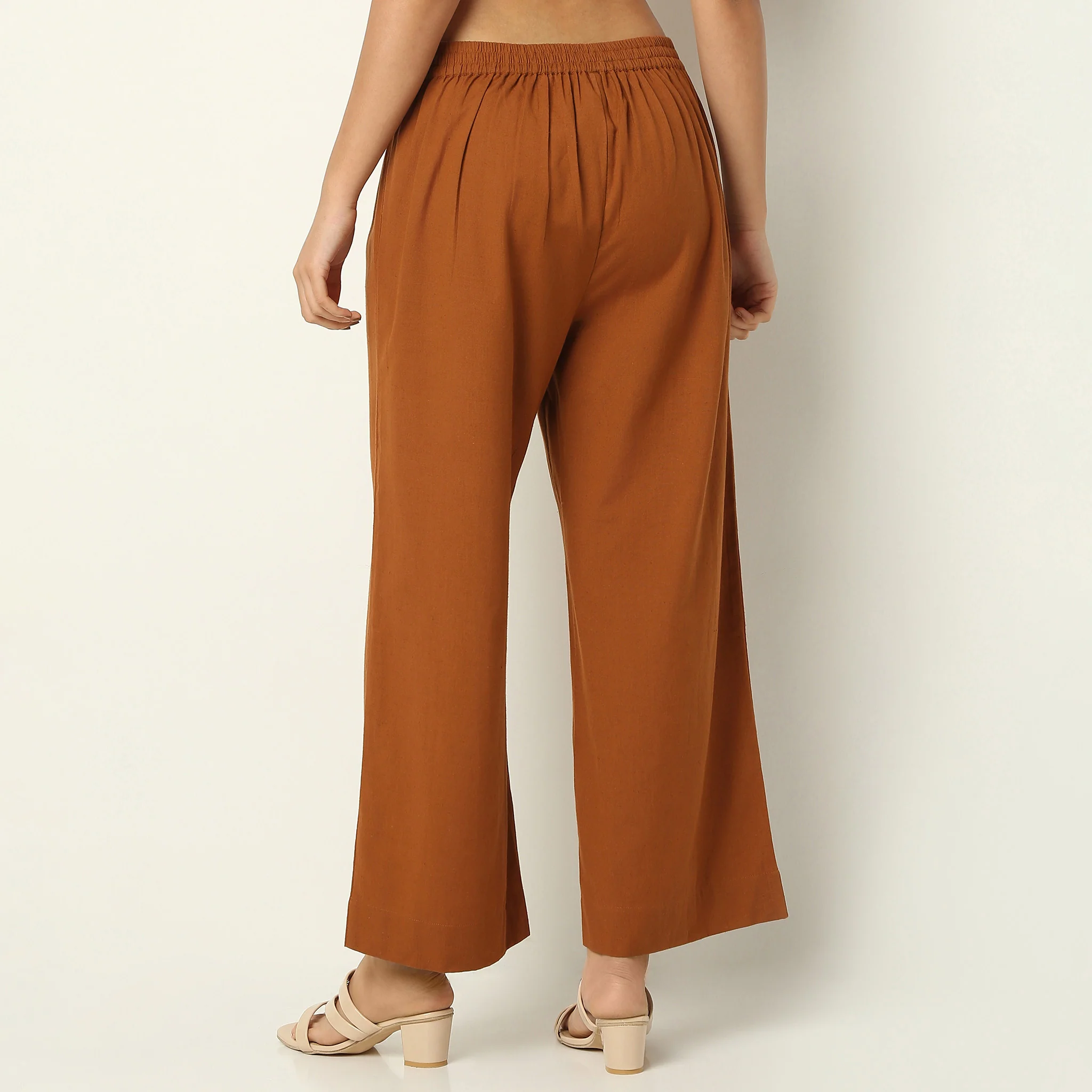 Ankle Length Relaxed Fit Solid Pants - Image 3