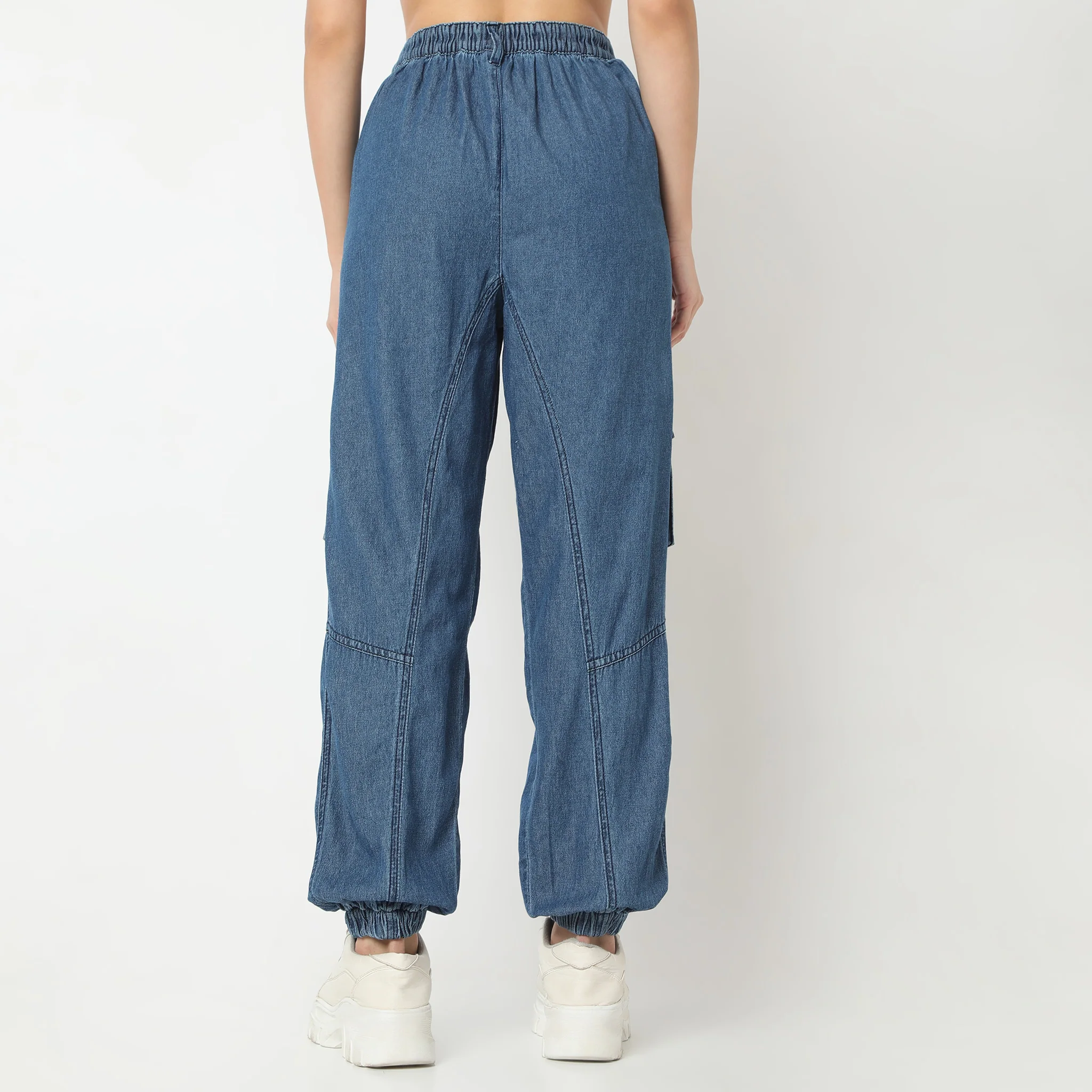 Relaxed Fit Full Length High Rise Light Weight Denim Pants - Image 3