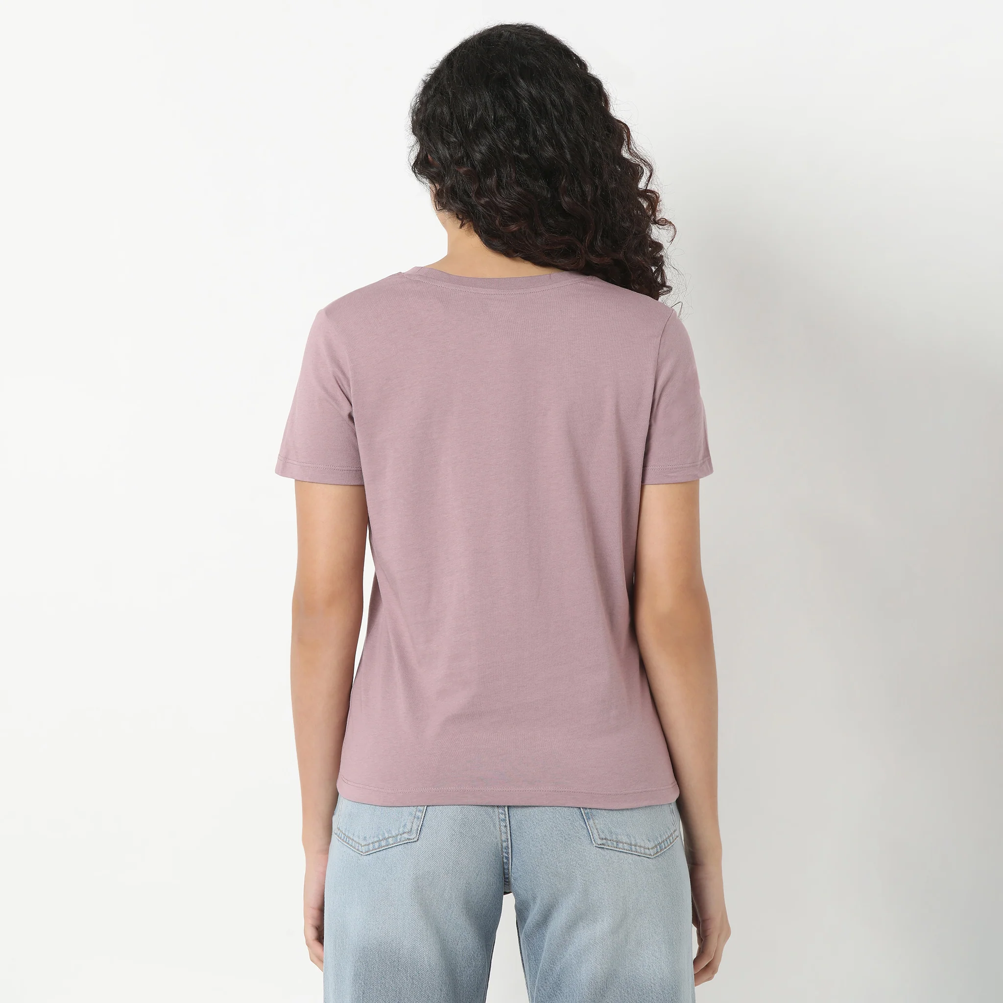 Round Neck Graphic T-Shirt - Image 3