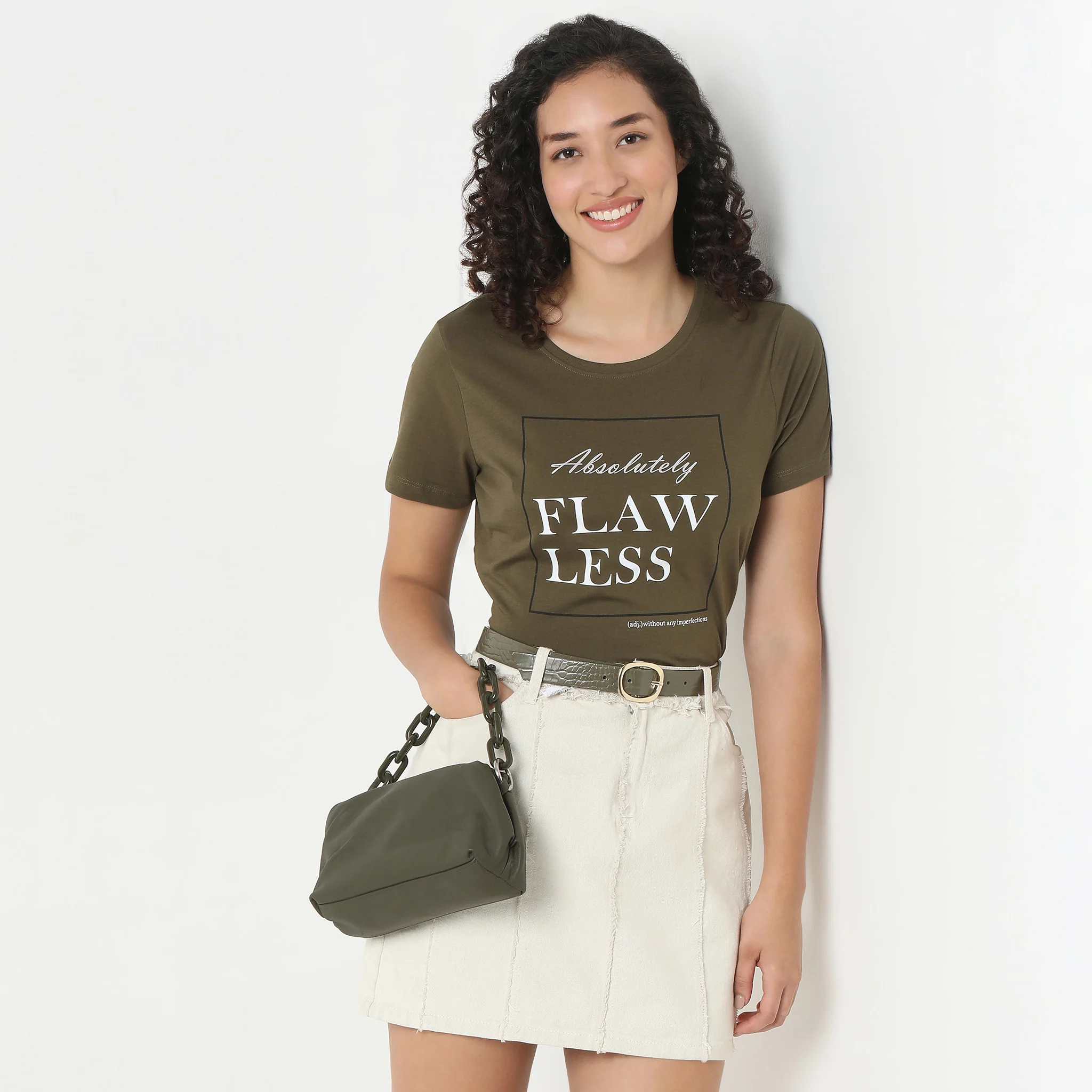 Round Neck Graphic T-Shirt - Image 2