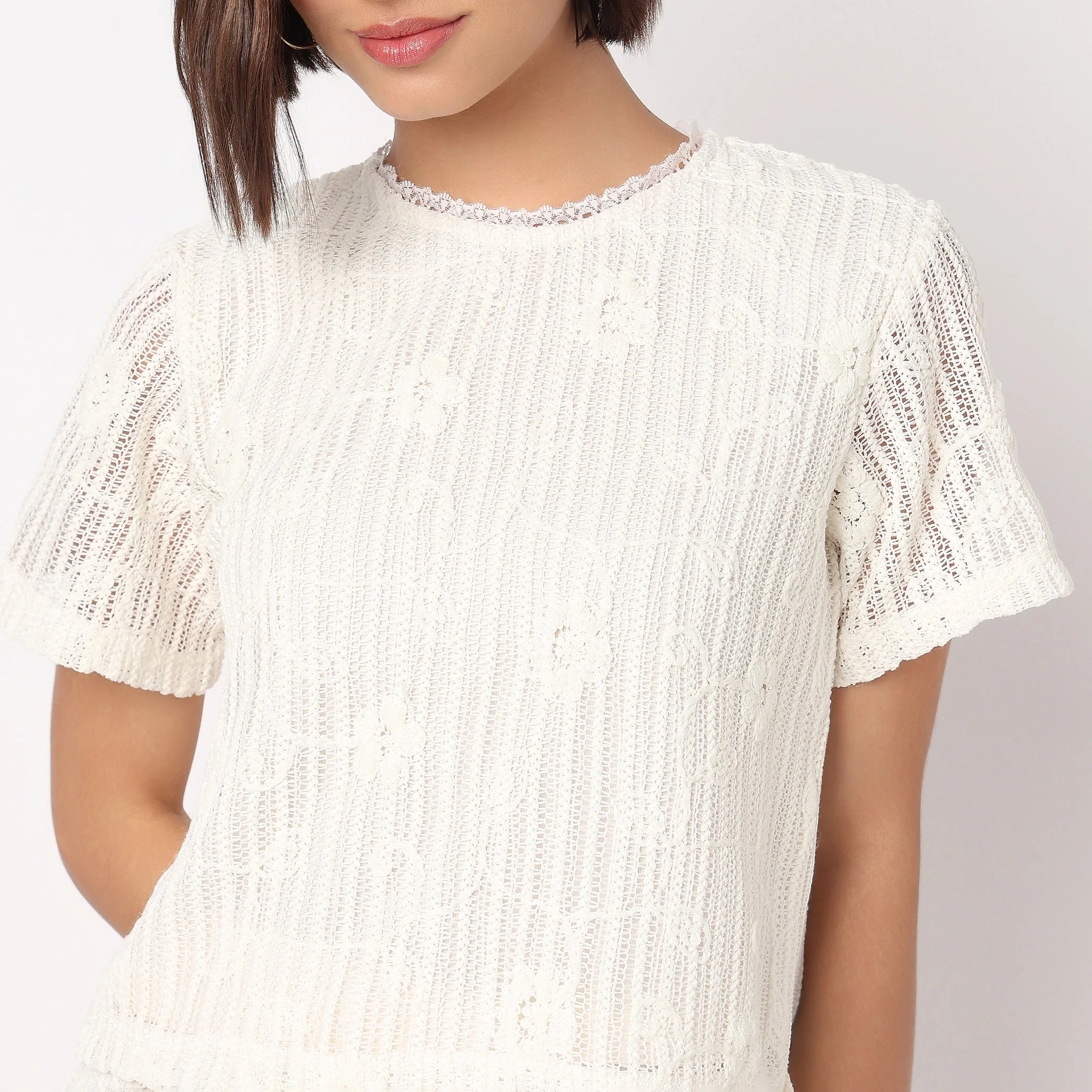 Short Sleeve Lace Top - Image 4