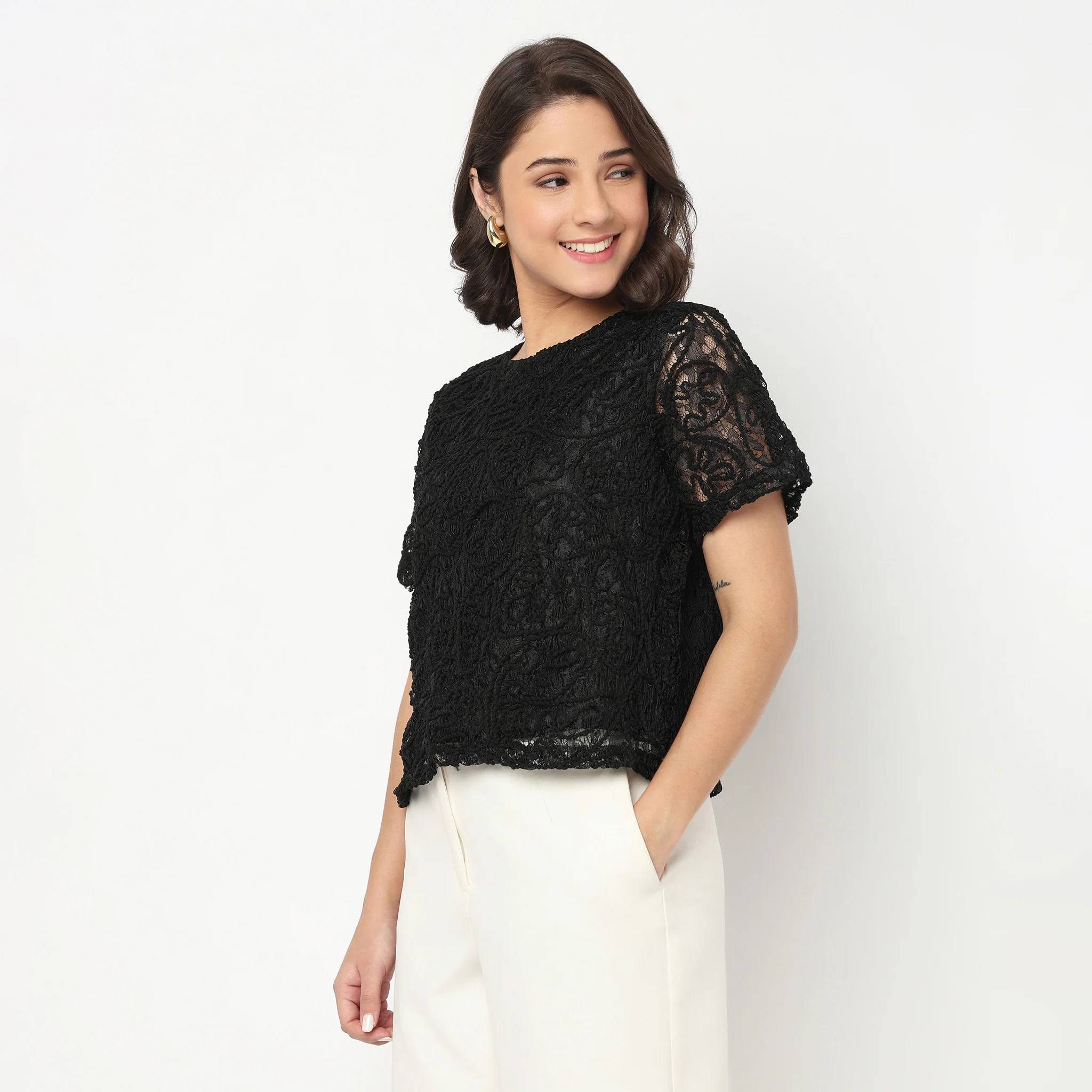 Short Sleeve Round Neck Top - Image 5