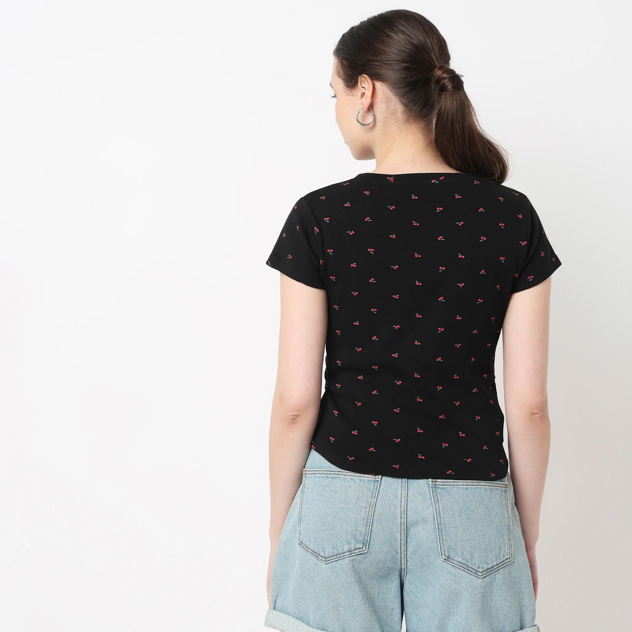 Side Ruching All Over Print Cherry Print Tee - Image 3