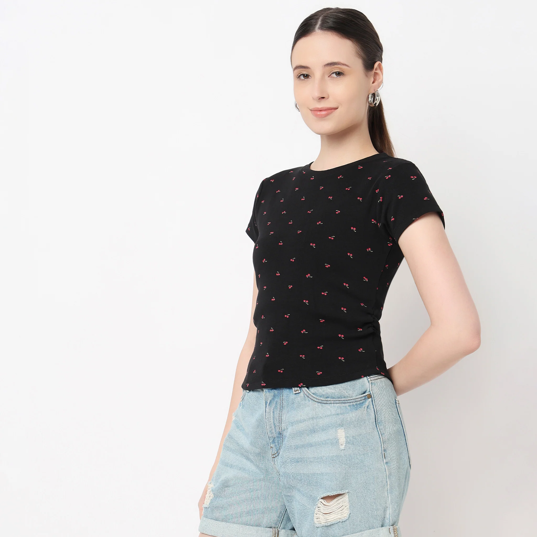 Side Ruching All Over Print Cherry Print Tee - Image 5