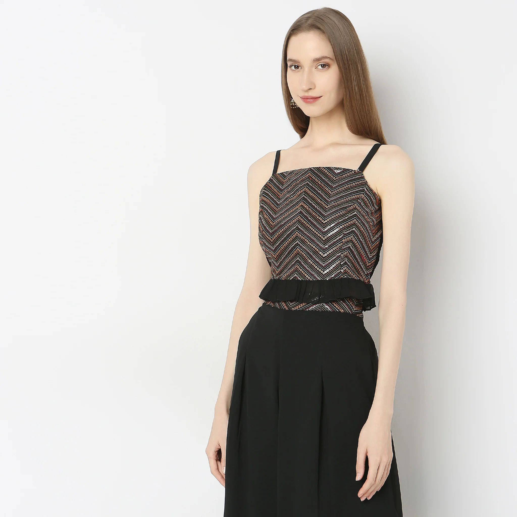 Skinny Fit Embellished Crop Top - Image 5