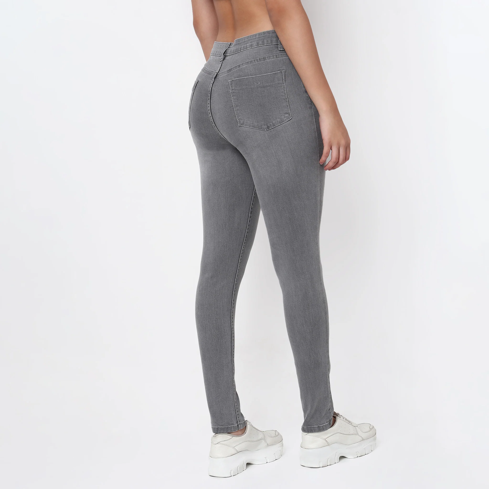 SU Jeans™ - Skinny Fit Essential High Rise Jeans - Image 7