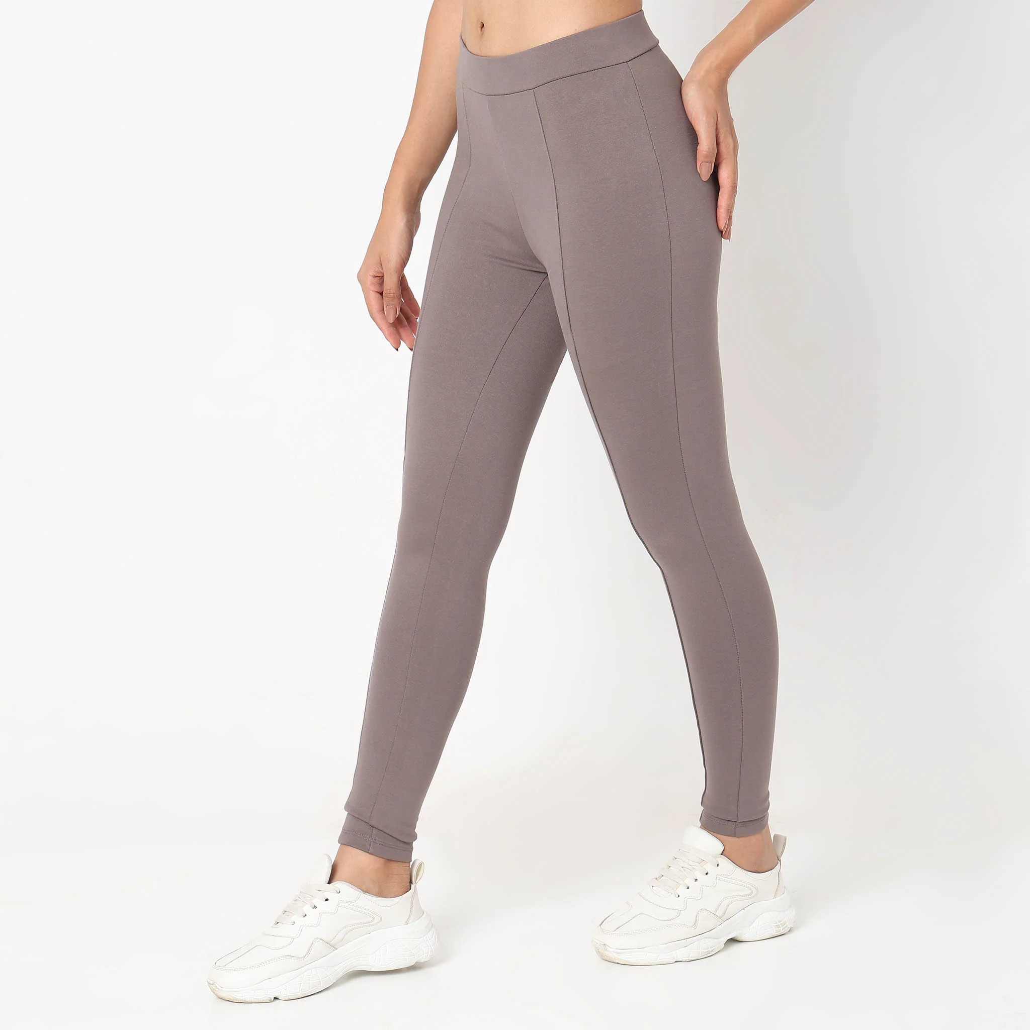Skinny Fit Solid High Rise Jeggings - Image 4